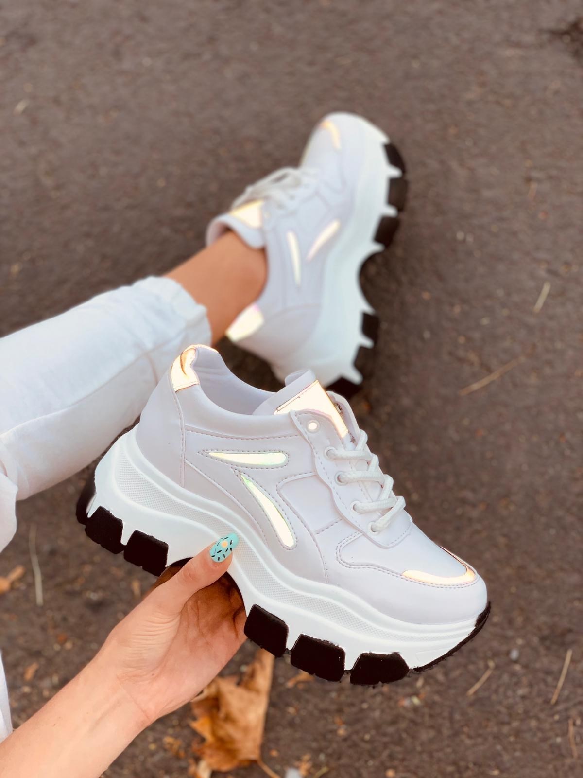 Beyaz - Hologram (Brave) Kadın Spor Ayakkabı Sneakers l Erva'nın Butiği