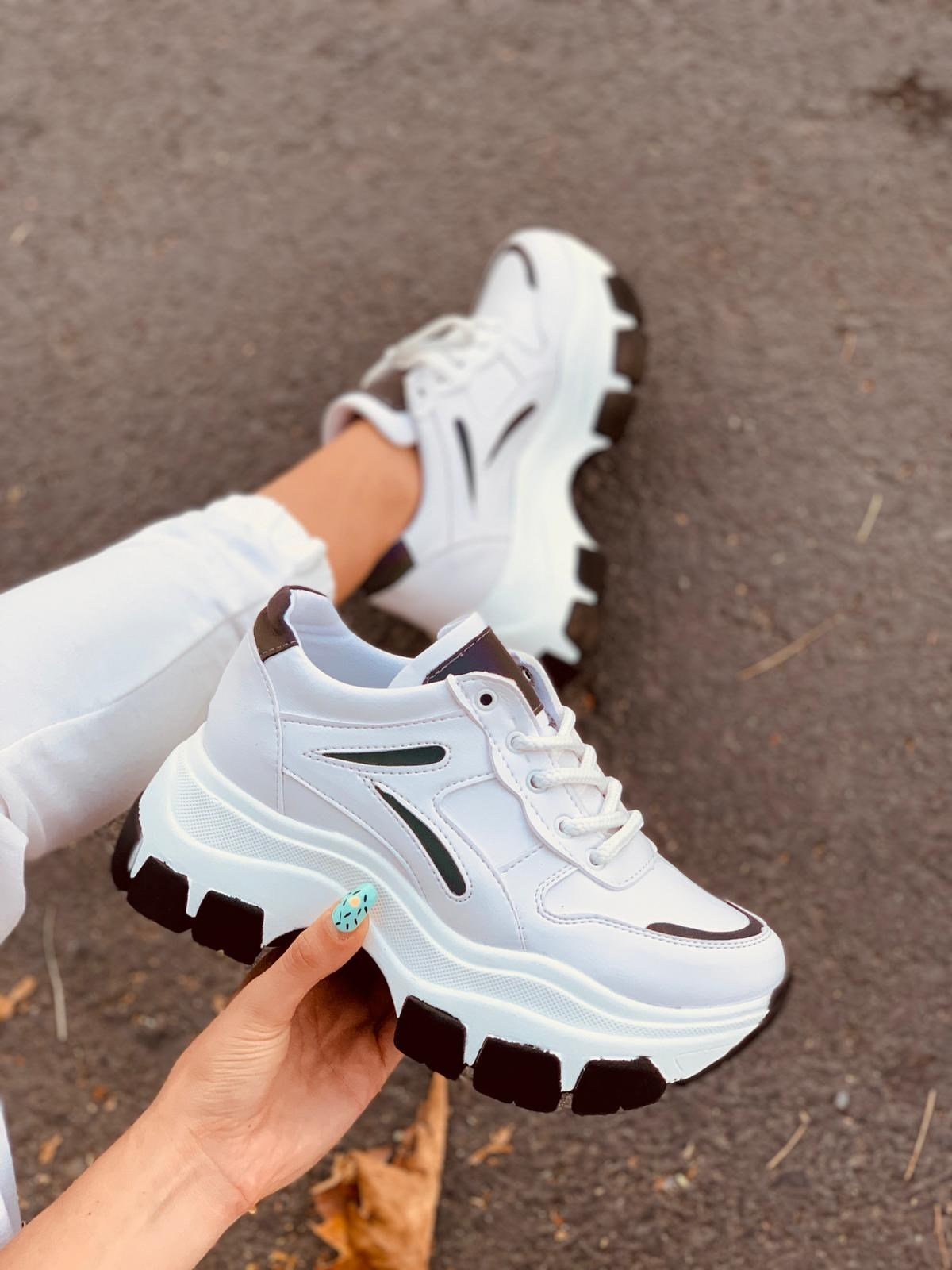 Beyaz - Hologram (Brave) Kadın Spor Ayakkabı Sneakers l Erva'nın Butiği