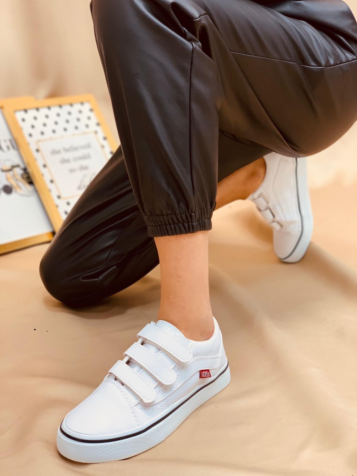 Beyaz Bantlı (Vans) Kadın Spor Ayakkabı Sneakers