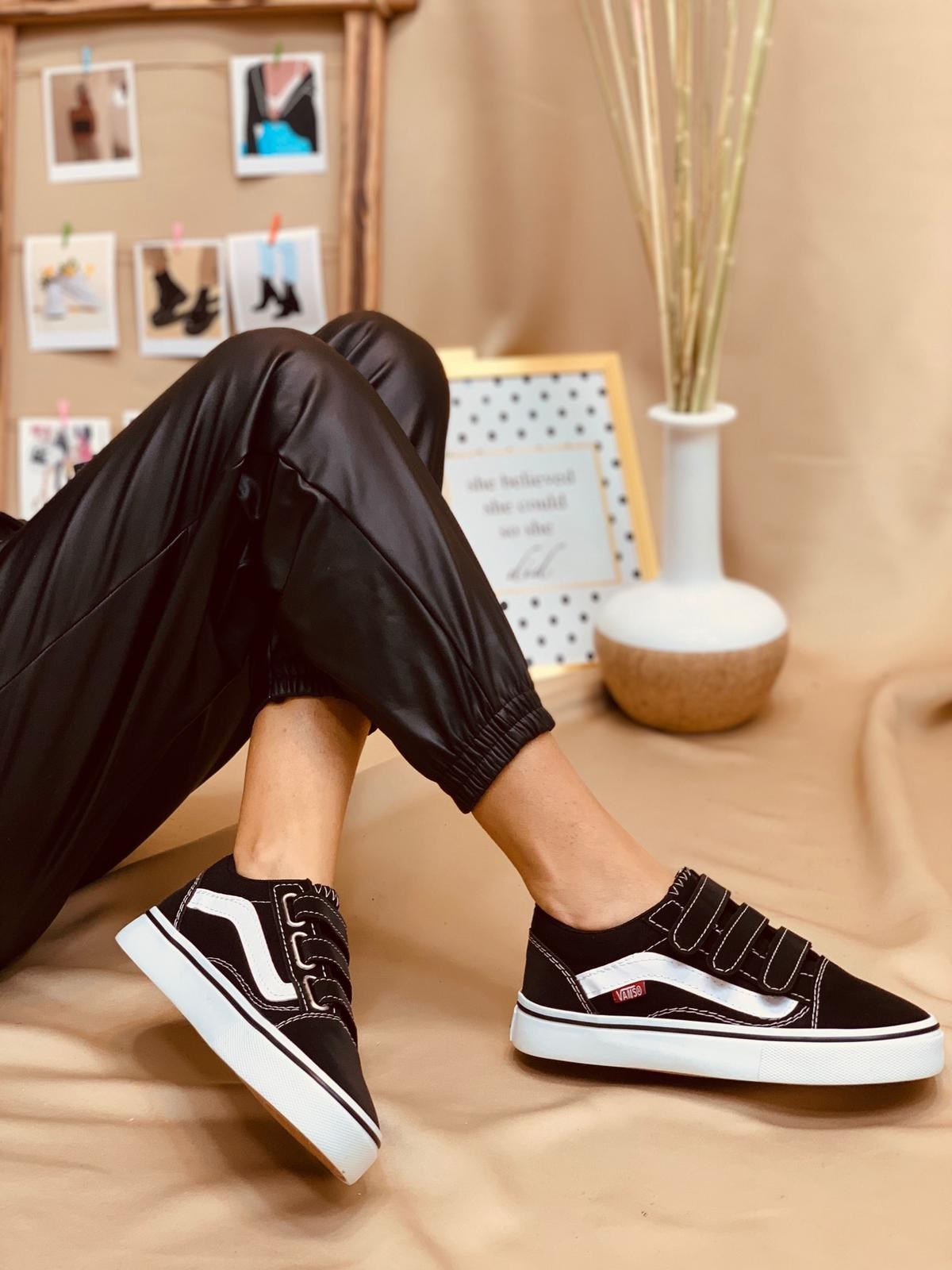 Siyah Bantlı (Vans) Kadın Spor Ayakkabı Sneakers l Erva'nın Butiği