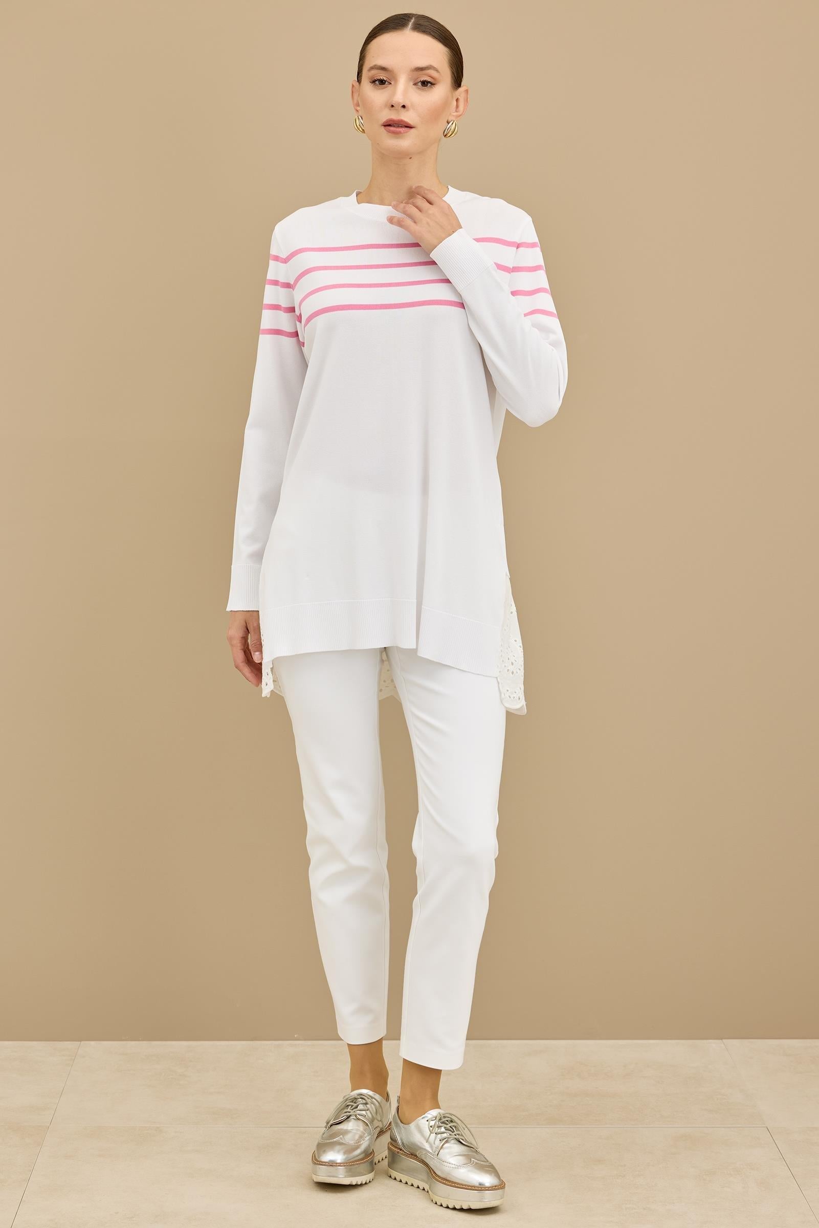 Arkası Güpür Çizgili Rayon Tunik EKRU