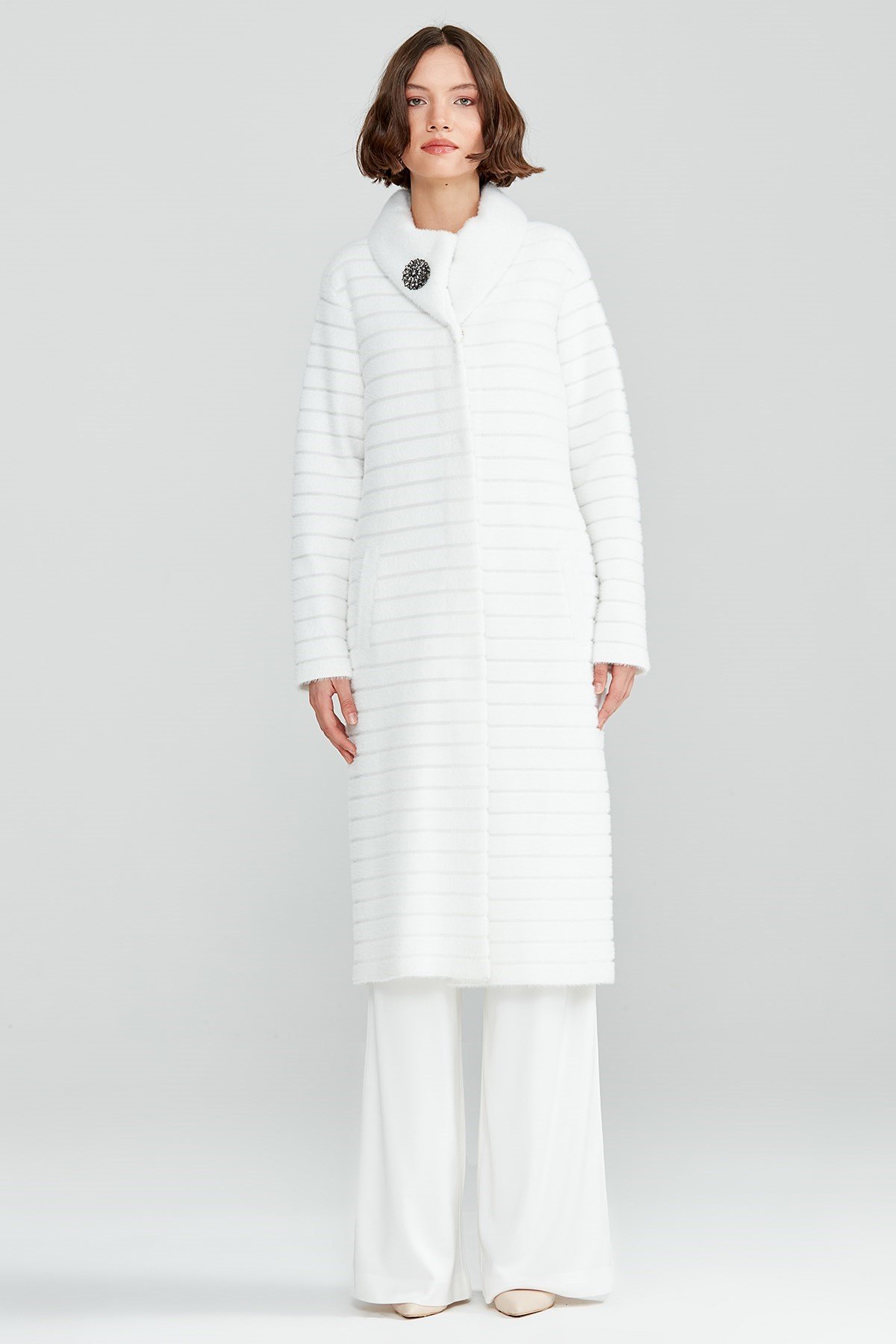 Çizgi Detaylı Angora Triko Kaban EKRU