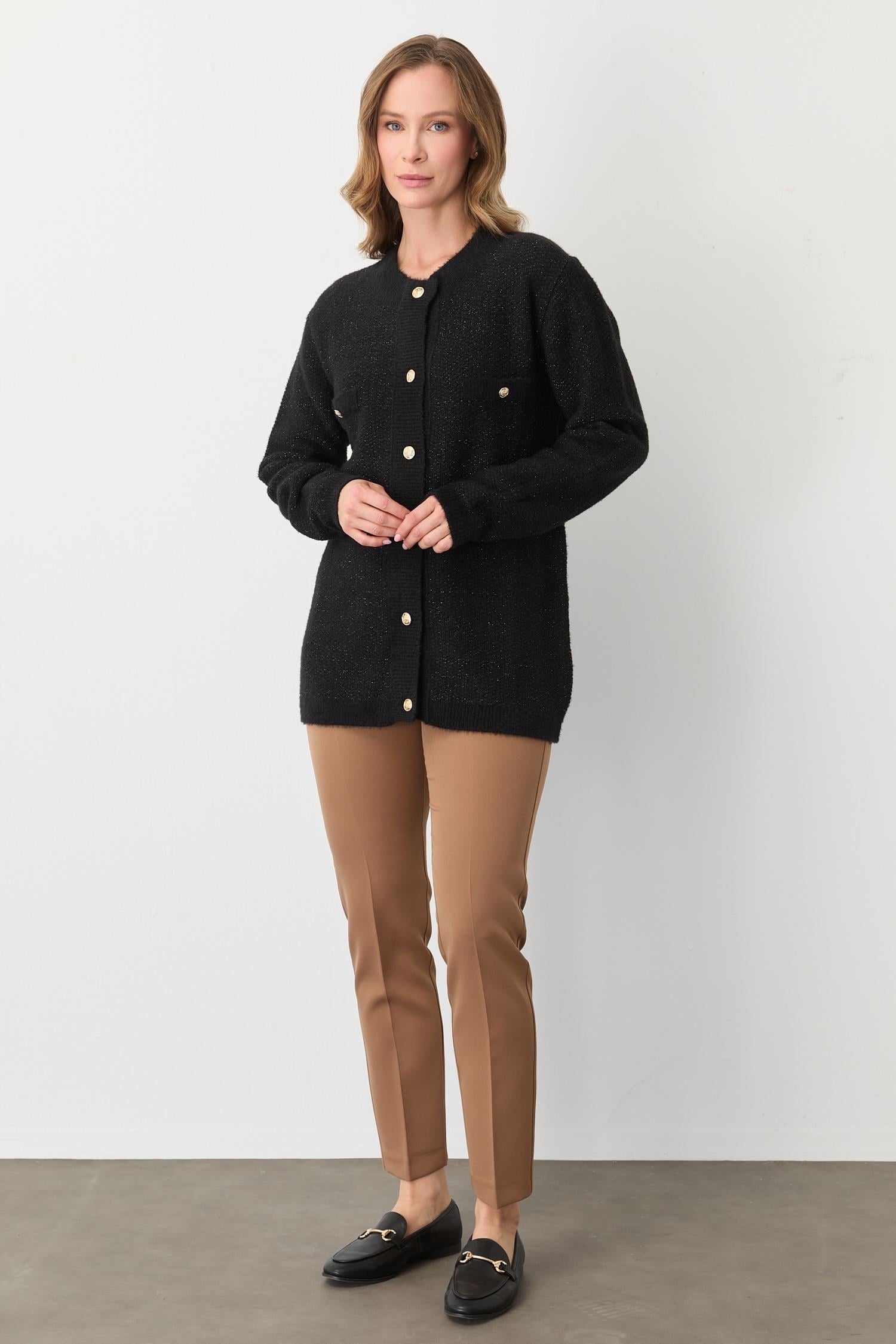 Mutlu Ertan Kadın Cepli Simli Düğmeli Hırka Siyah 20258