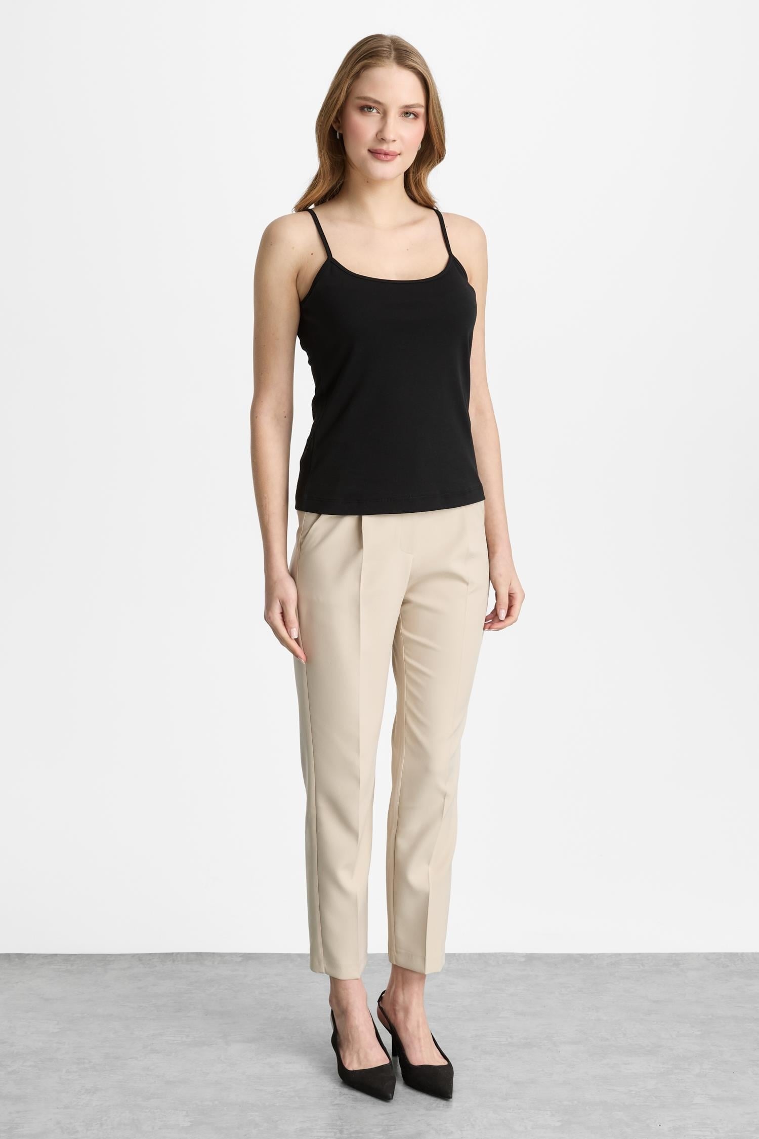 Mutlu Ertan Kadın İnce Askılı Basic Atlet Siyah 30474