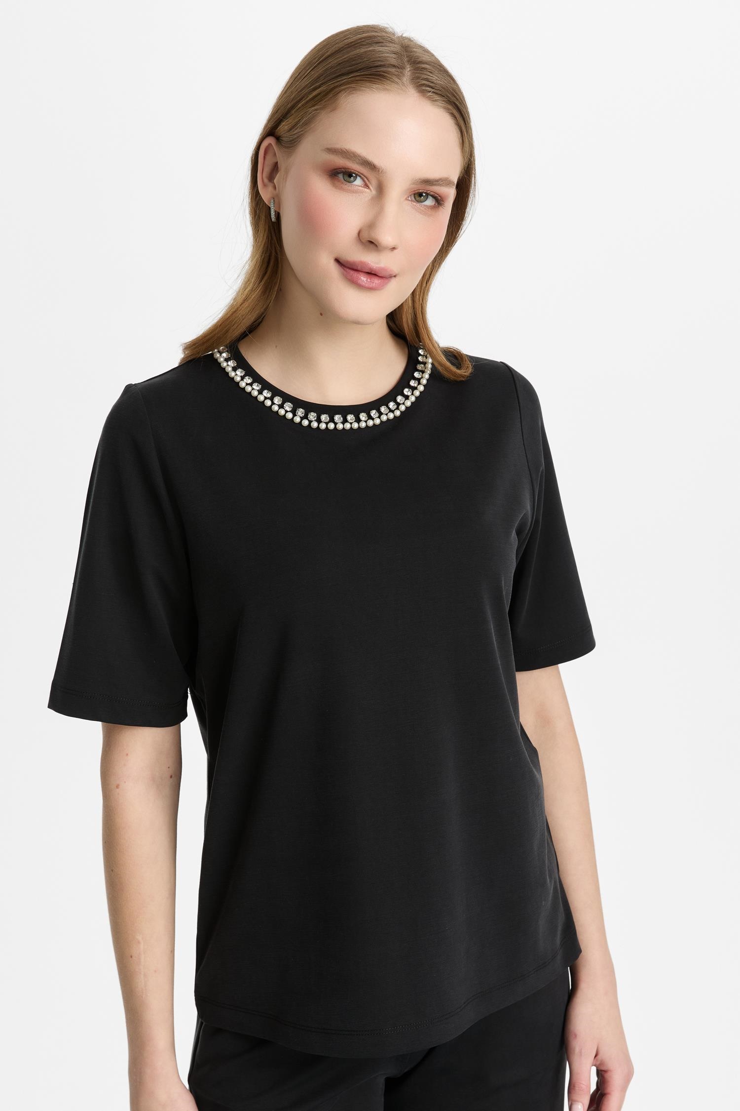 Mutlu Ertan Kadın İnci Detaylı Kısa Kollu Bluz Siyah 30473