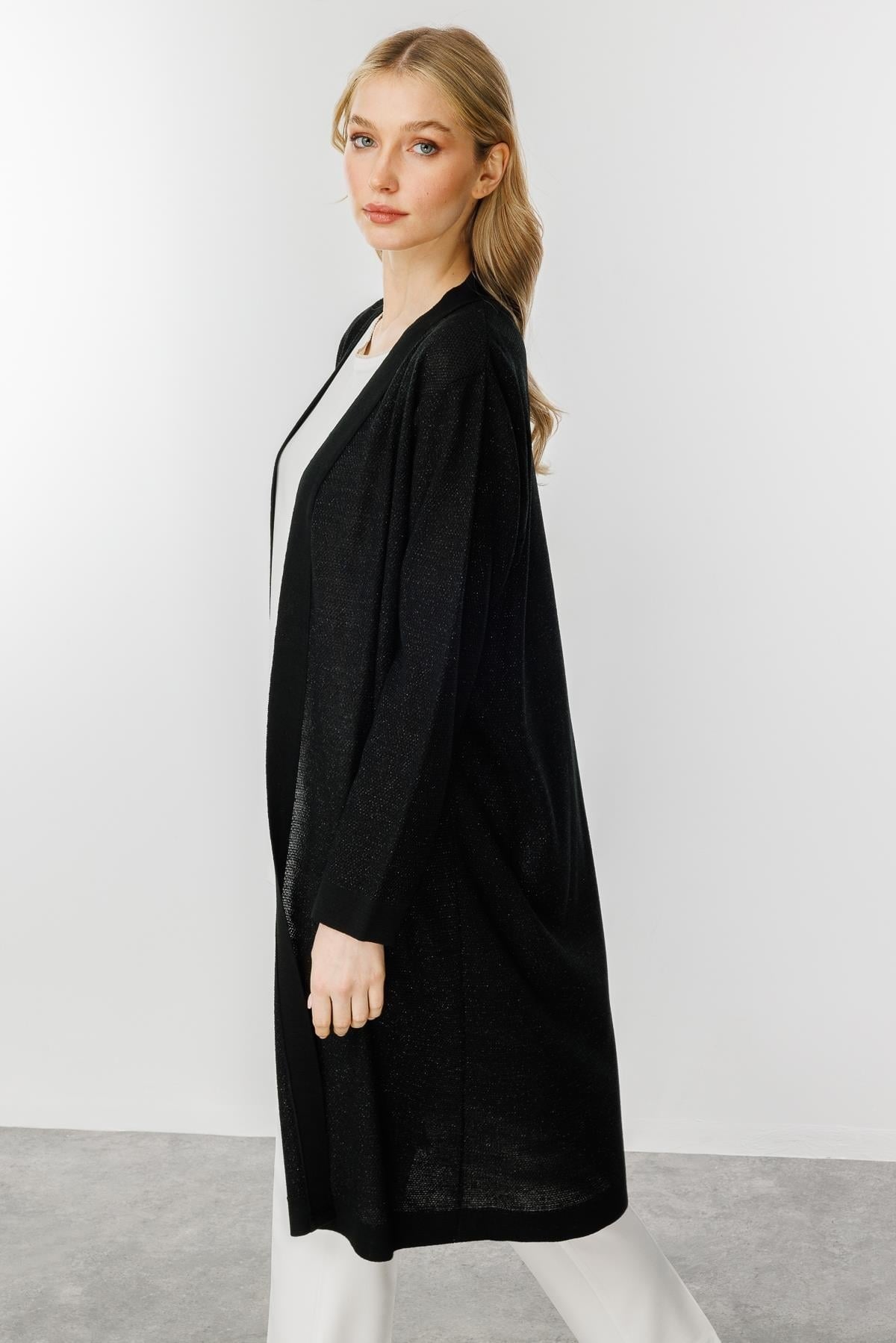 Mutlu Ertan Kadın Pirinç Örgü Simli Triko Hırka Siyah 20168