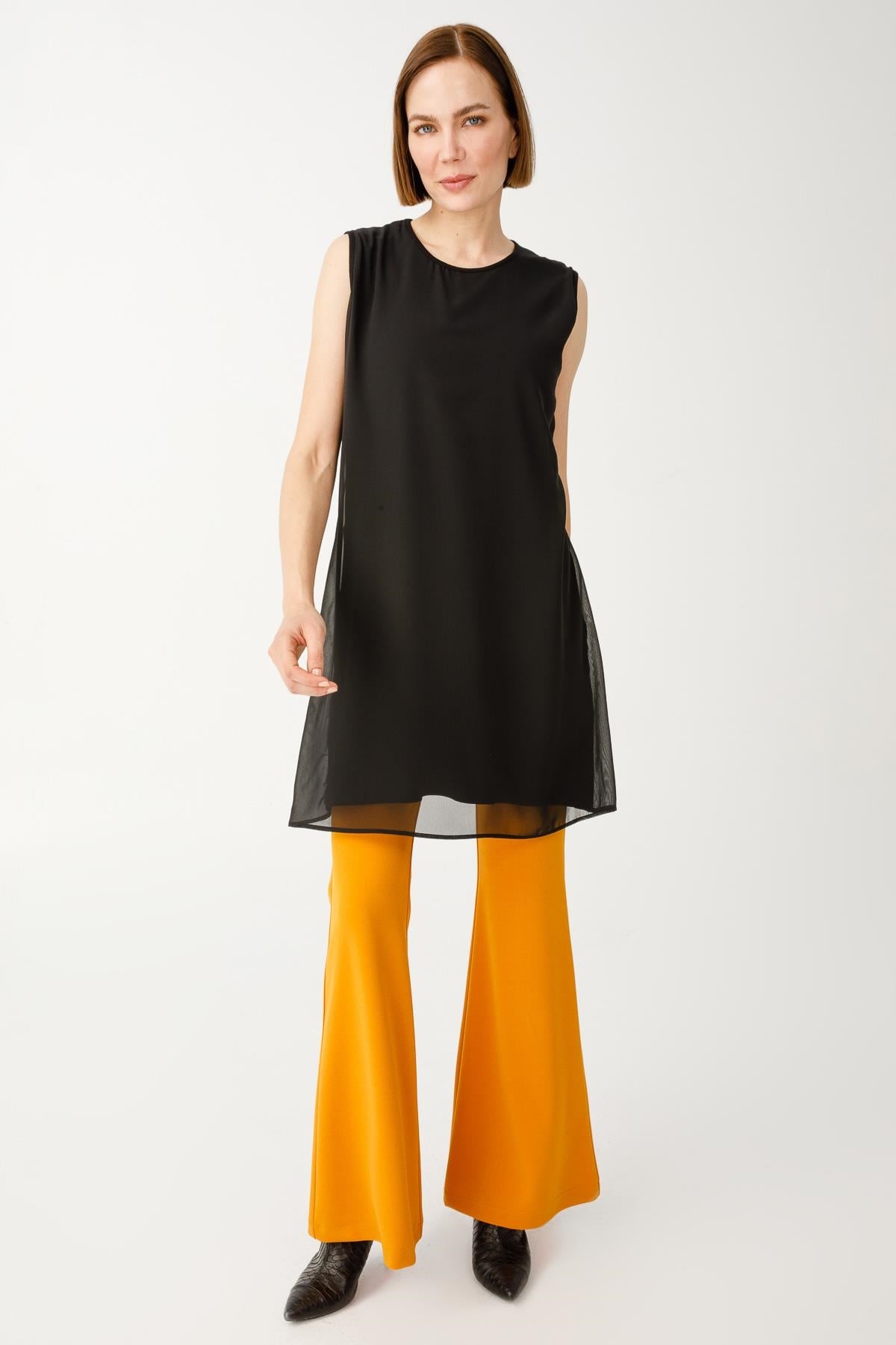 Mutlu Ertan Kadın Şifonlu Atlet Siyah 3500