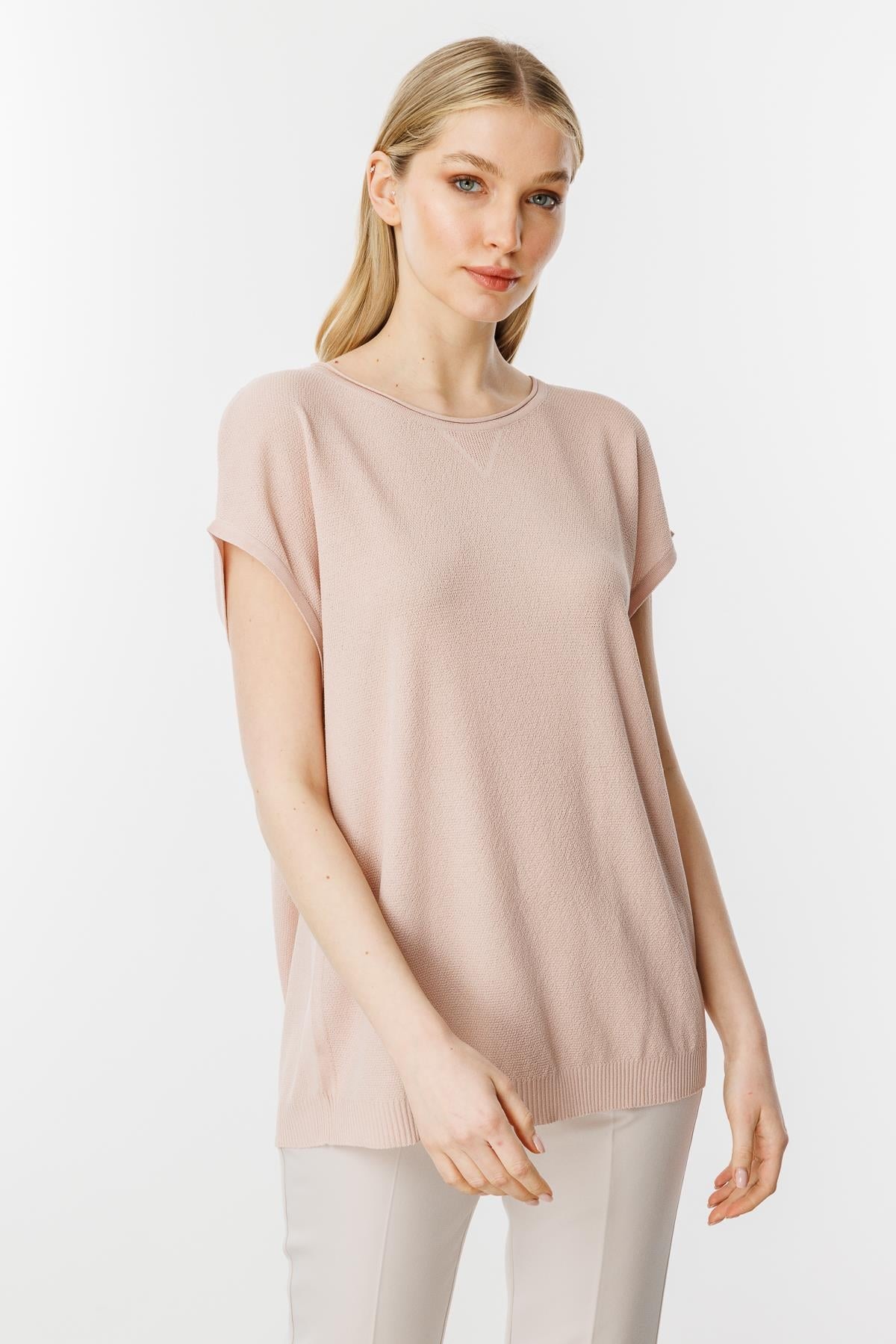 Mutlu Ertan Kadın Triko Kolsuz İnce Bluz Pudra 20098