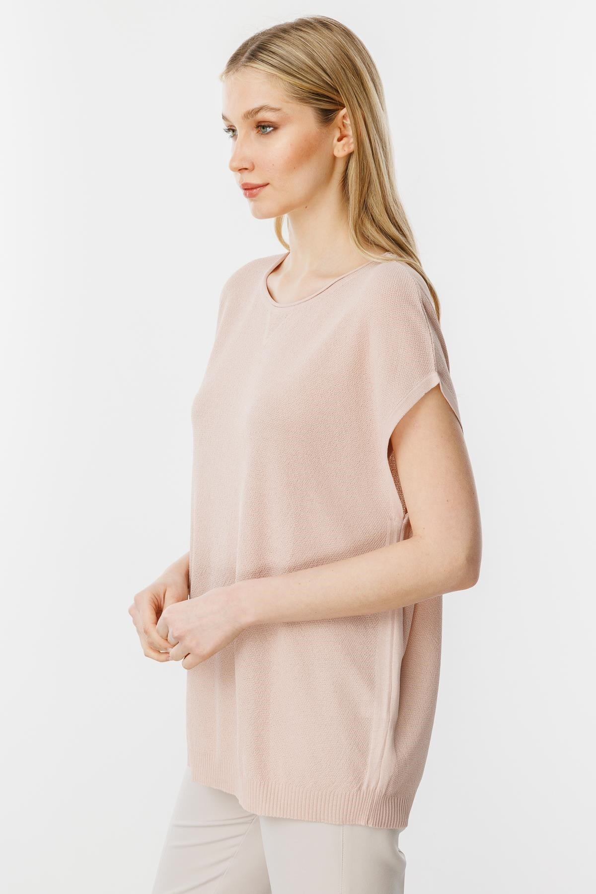 Mutlu Ertan Kadın Triko Kolsuz İnce Bluz Pudra 20098