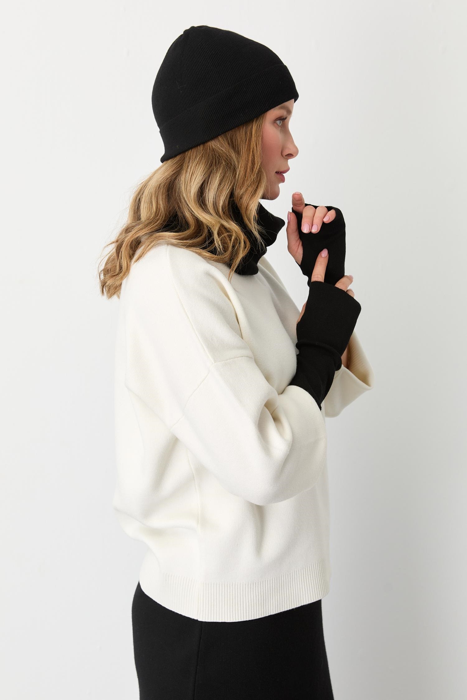 Mutlu Ertan Kadın Trio Set Triko Bere Boyunluk Eldiven Siyah 20288