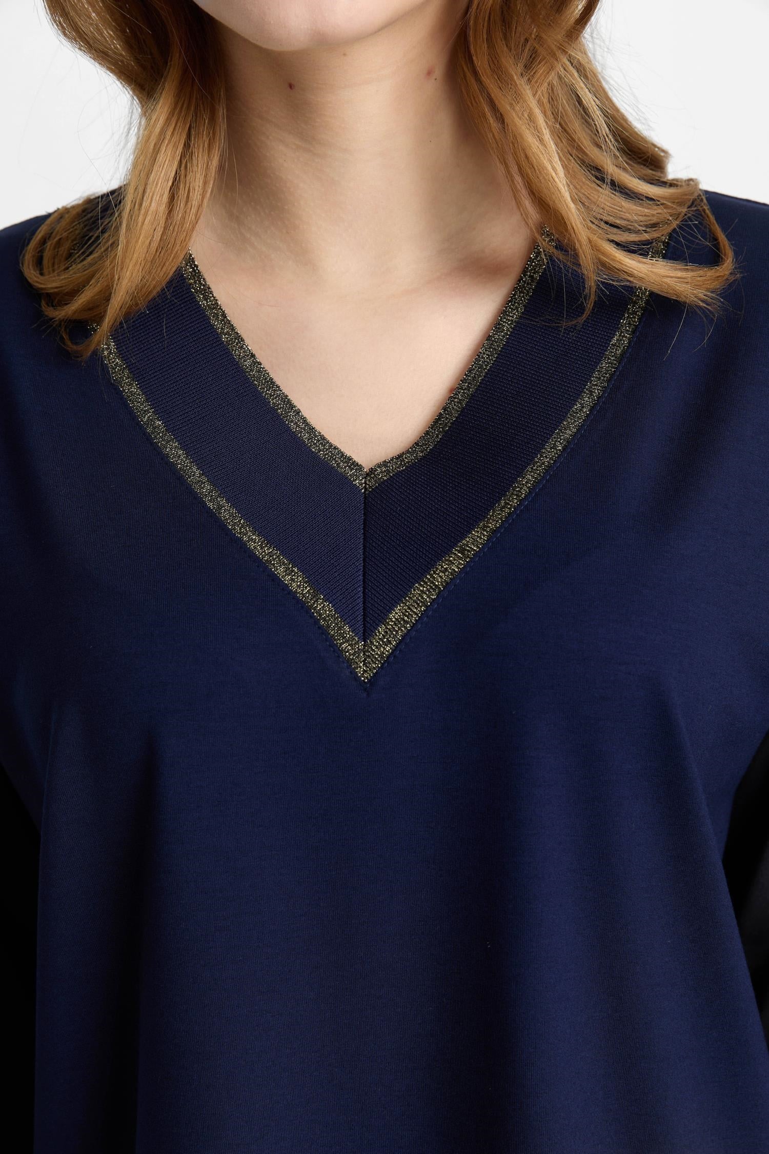 Mutlu Ertan Kadın V Yaka Ribanalı Bluz Lacivert - Gold 30456