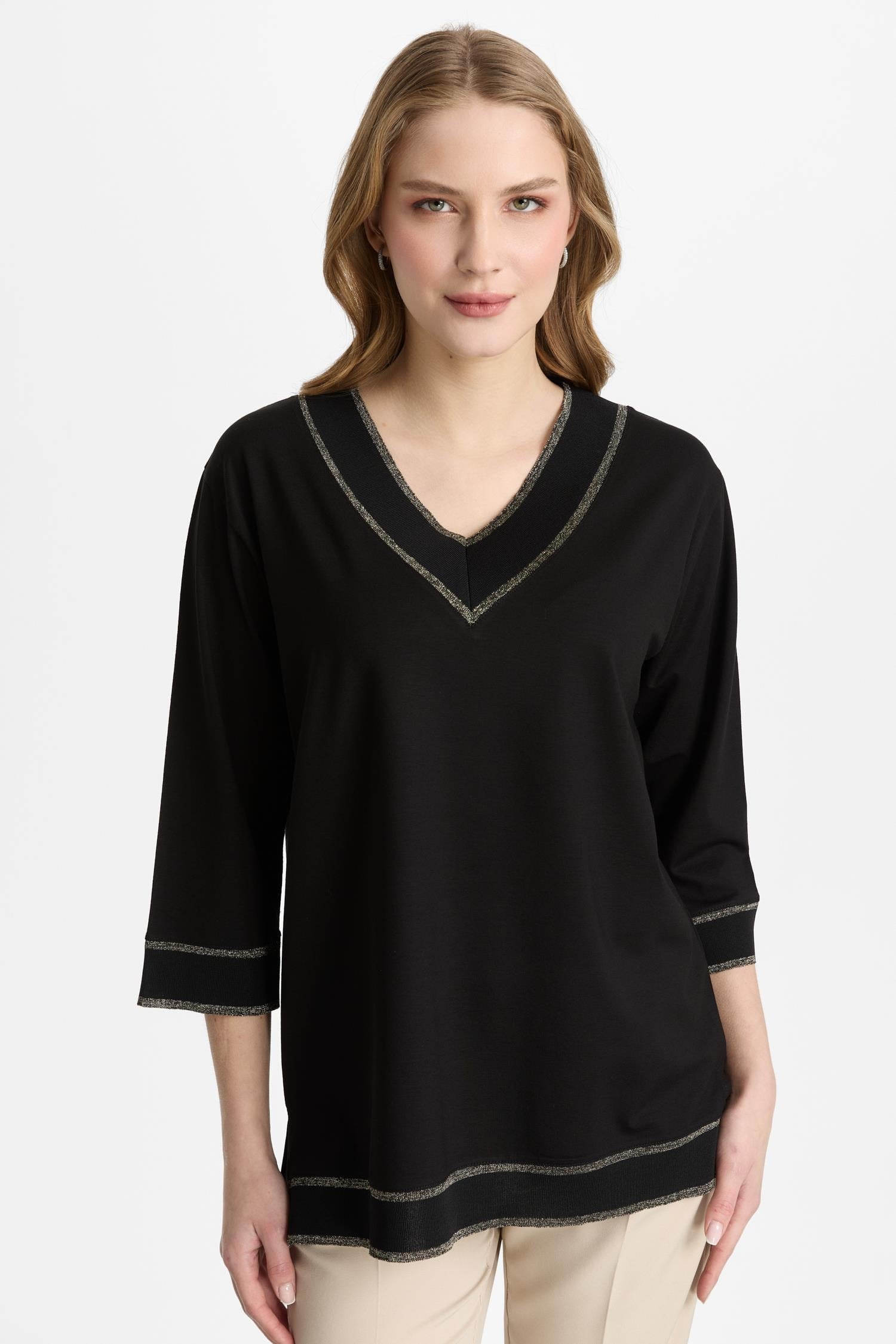 Mutlu Ertan Kadın V Yaka Ribanalı Bluz Siyah-Gold 30456