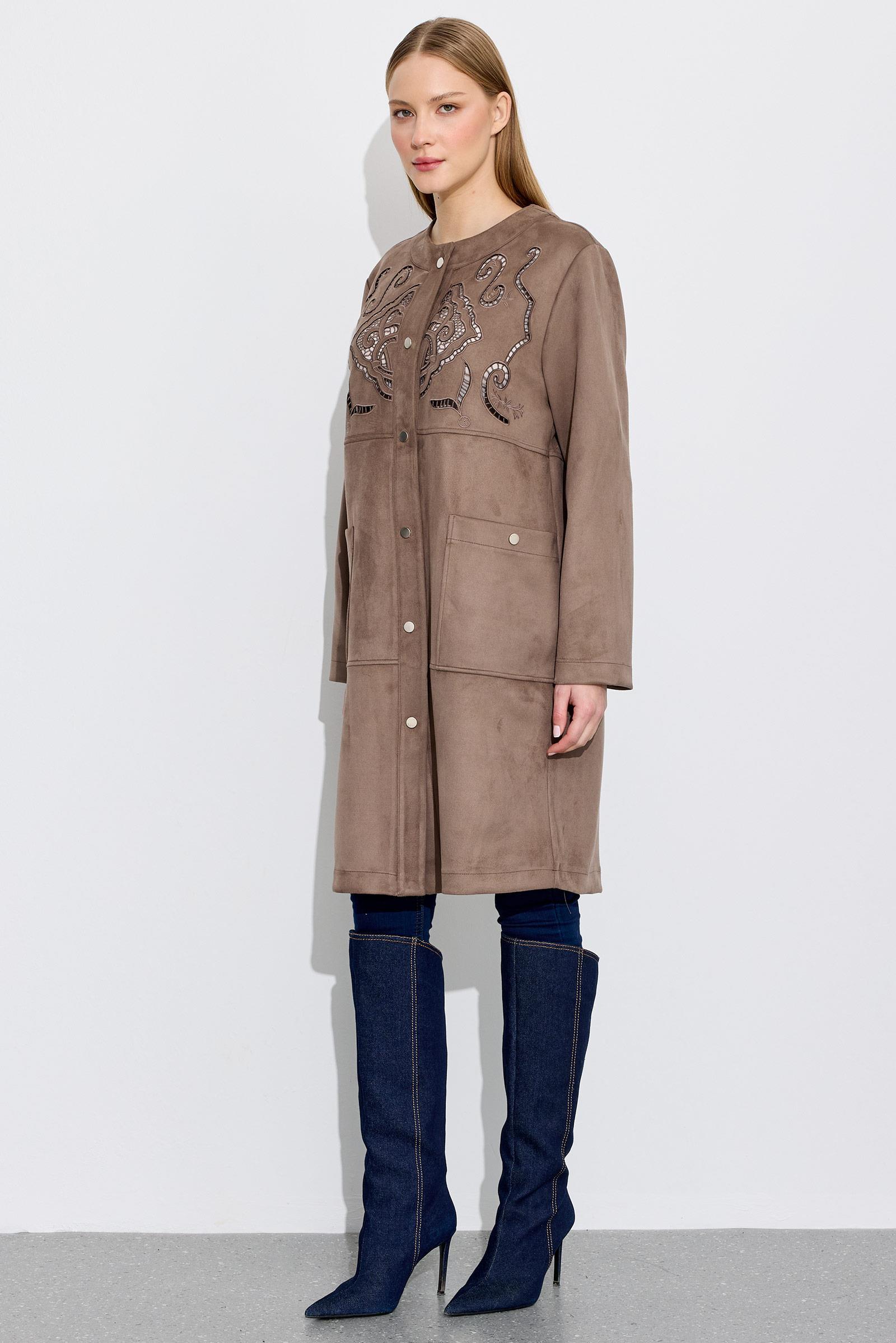 Nakış Detaylı Süet Kap VİZON