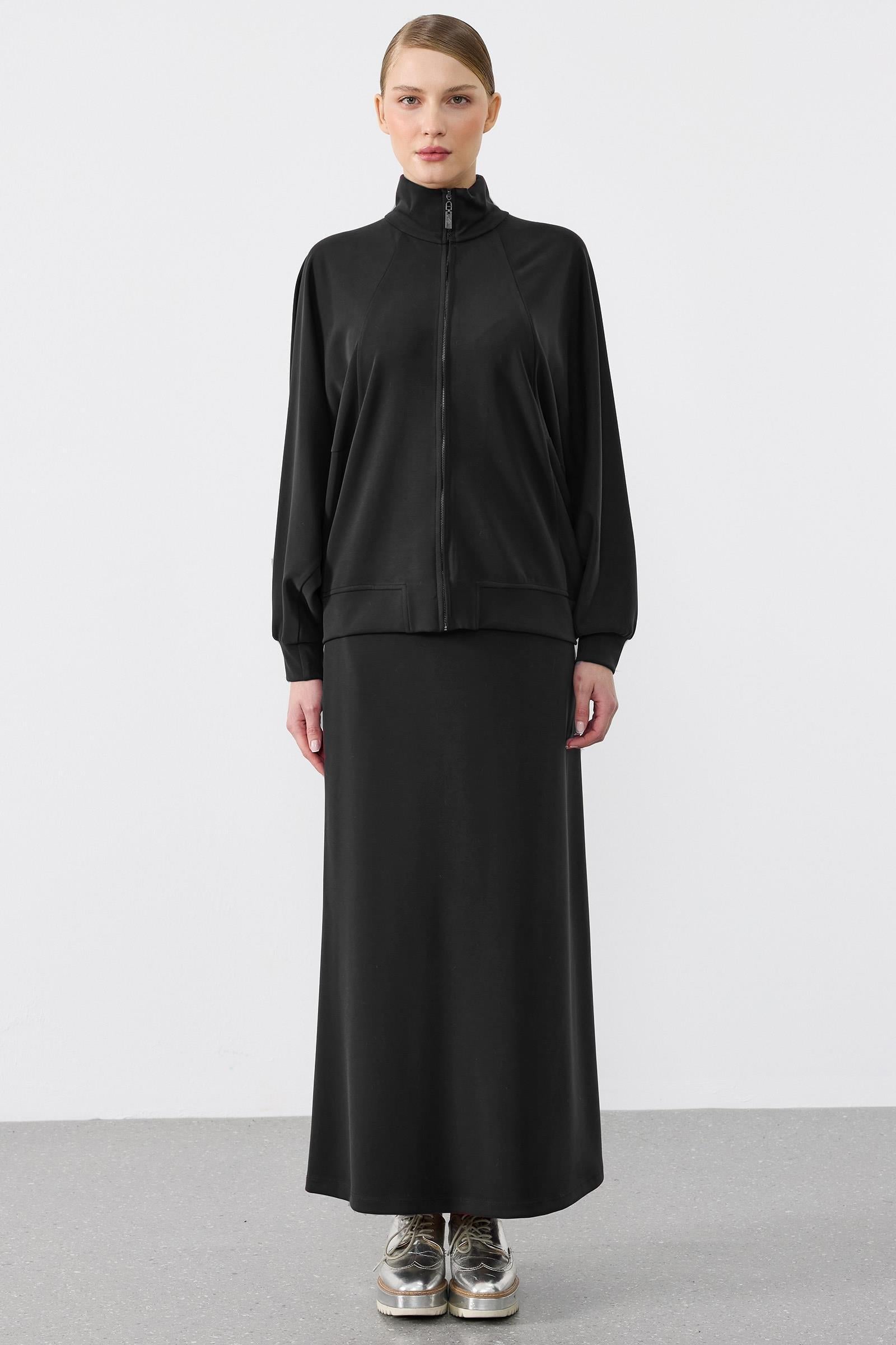 Pilikaşe Detaylı Fermuarlı Hırka Etekli Takım SİYAH