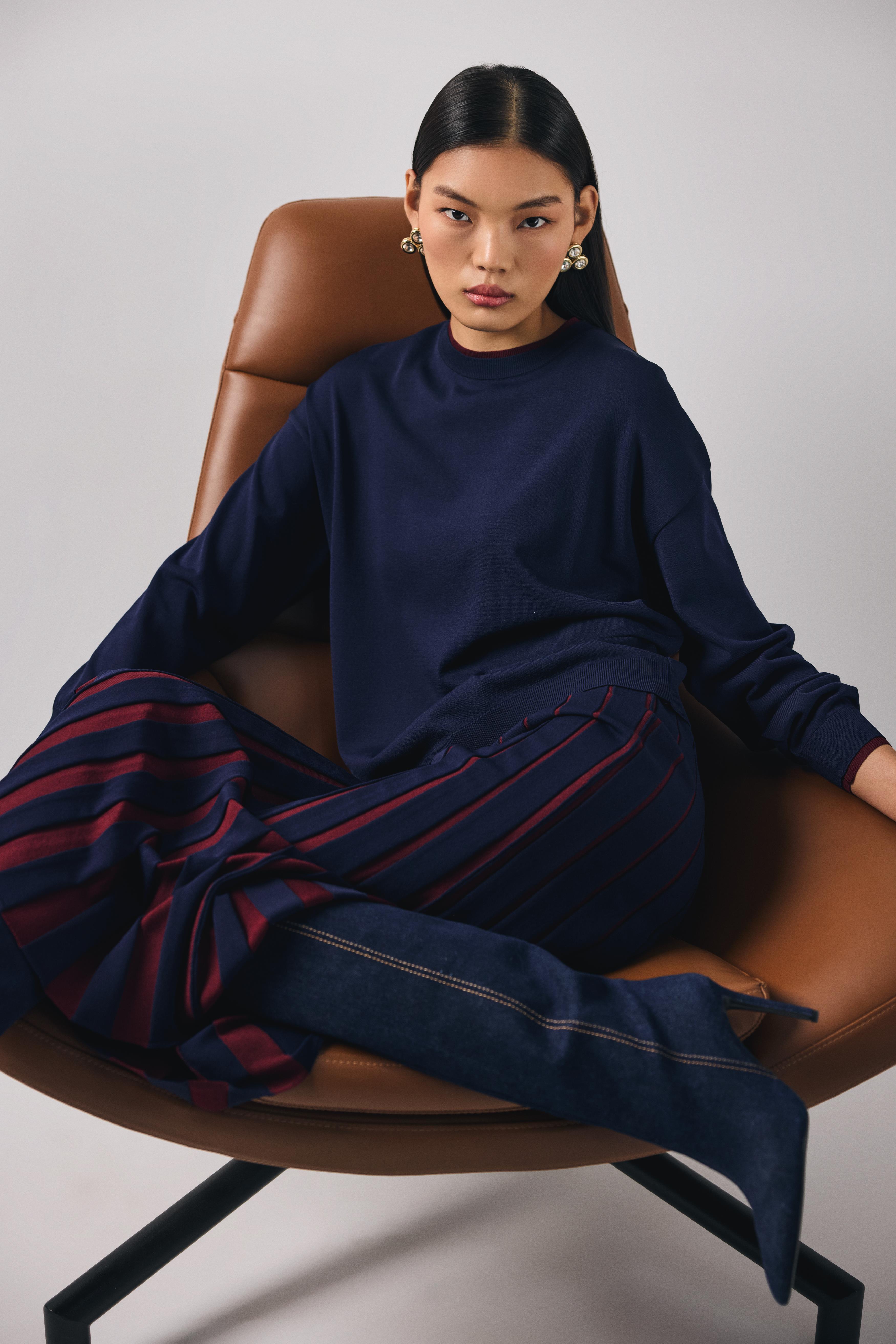 Renk Bloklu Etekli Bluz Rayon Takım LACİVERT