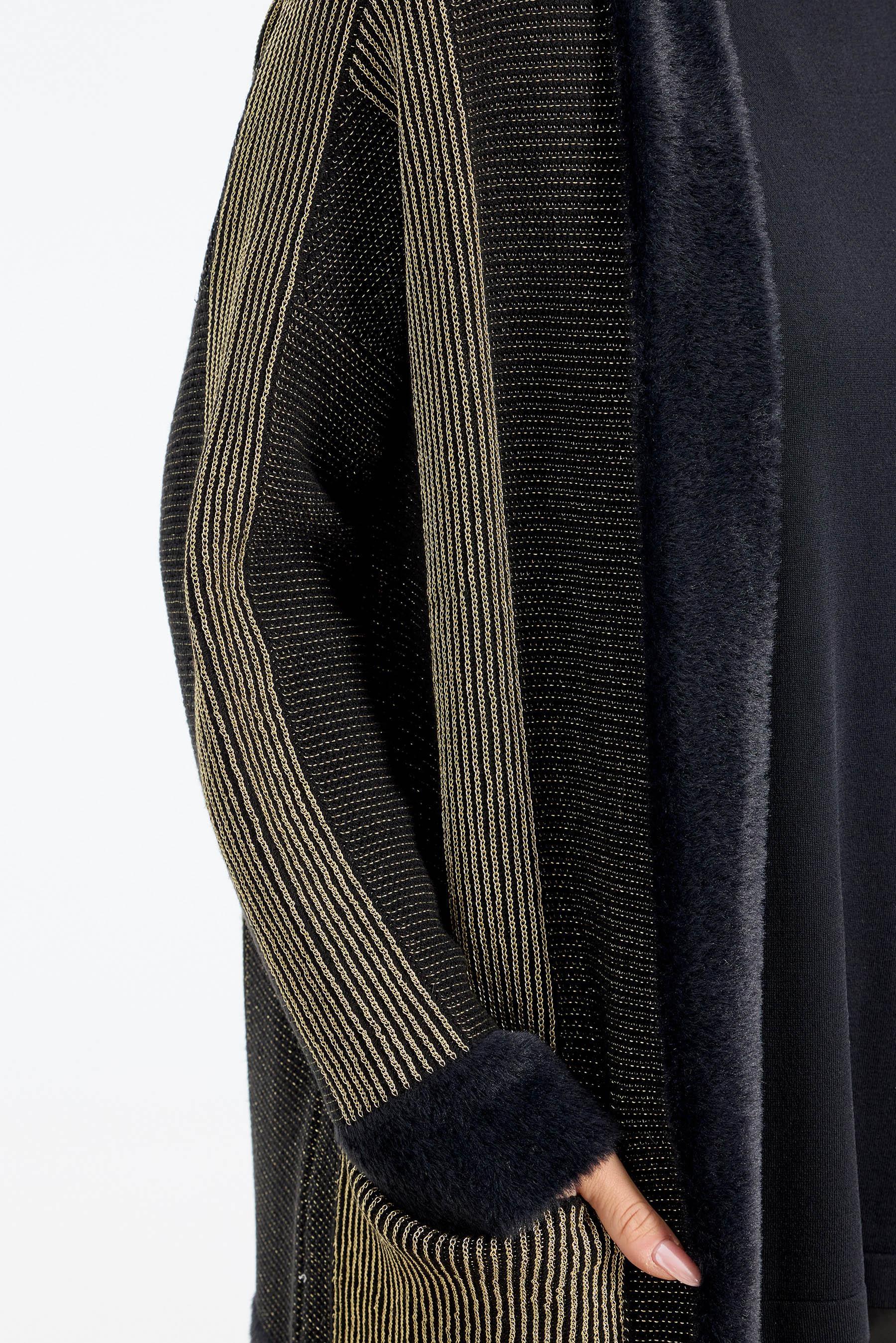 Sim ip Detaylı Triko Hırka SİYAH-GOLD