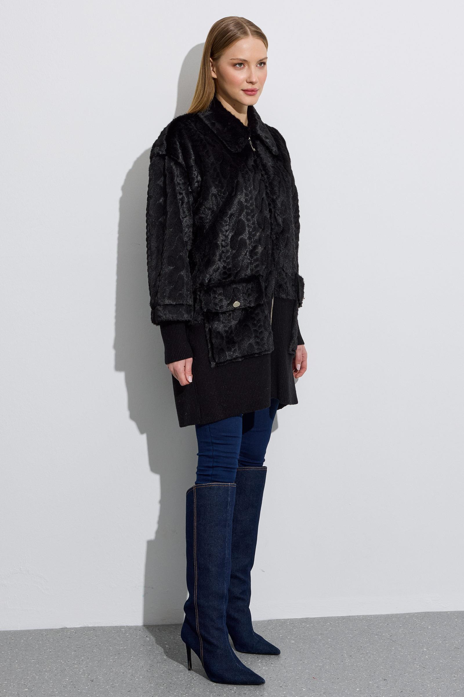 Triko Ve Saç Örgü Kombinli Kaban SİYAH