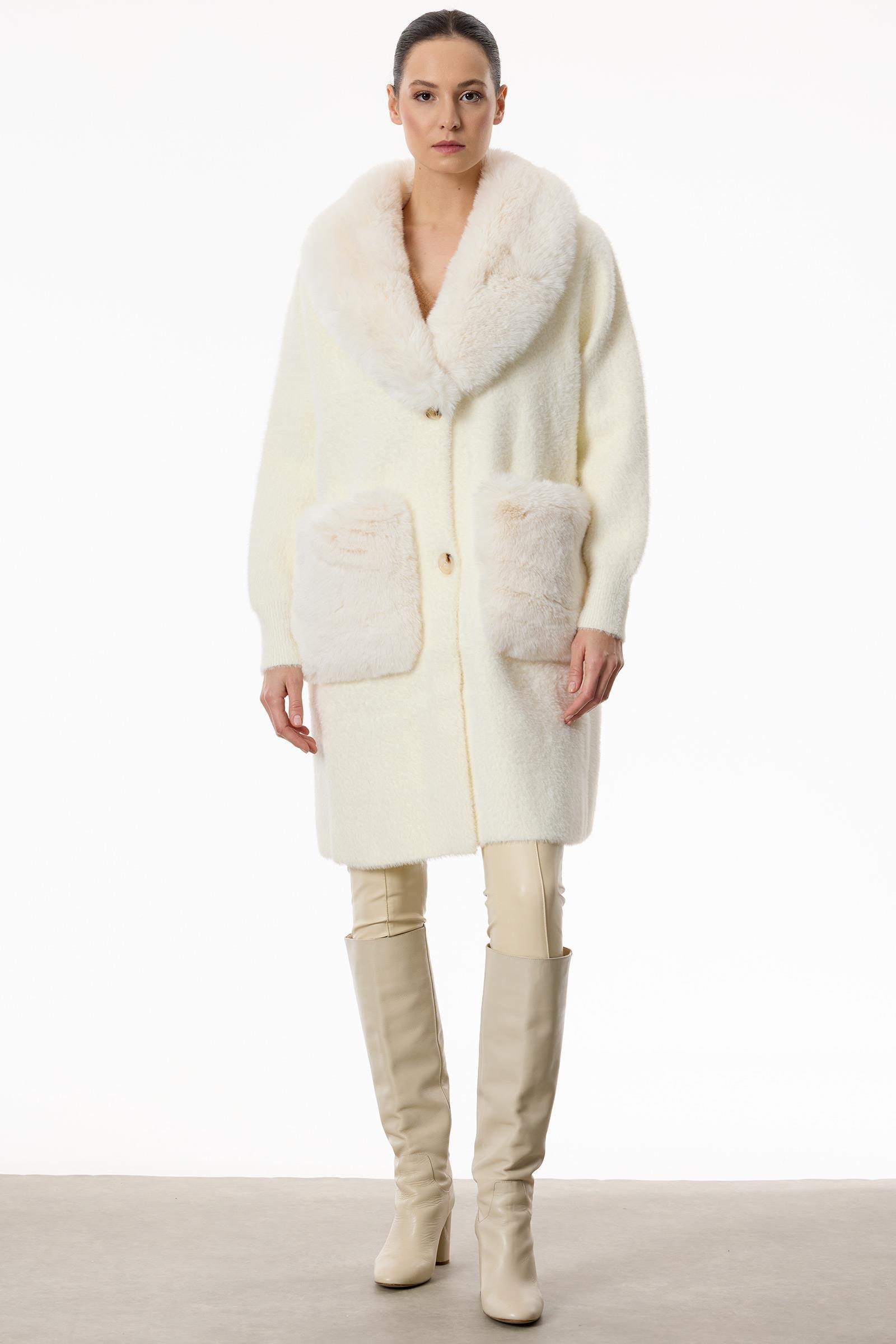 Yakası Ve Cepleri Kürklü Triko Kaban EKRU