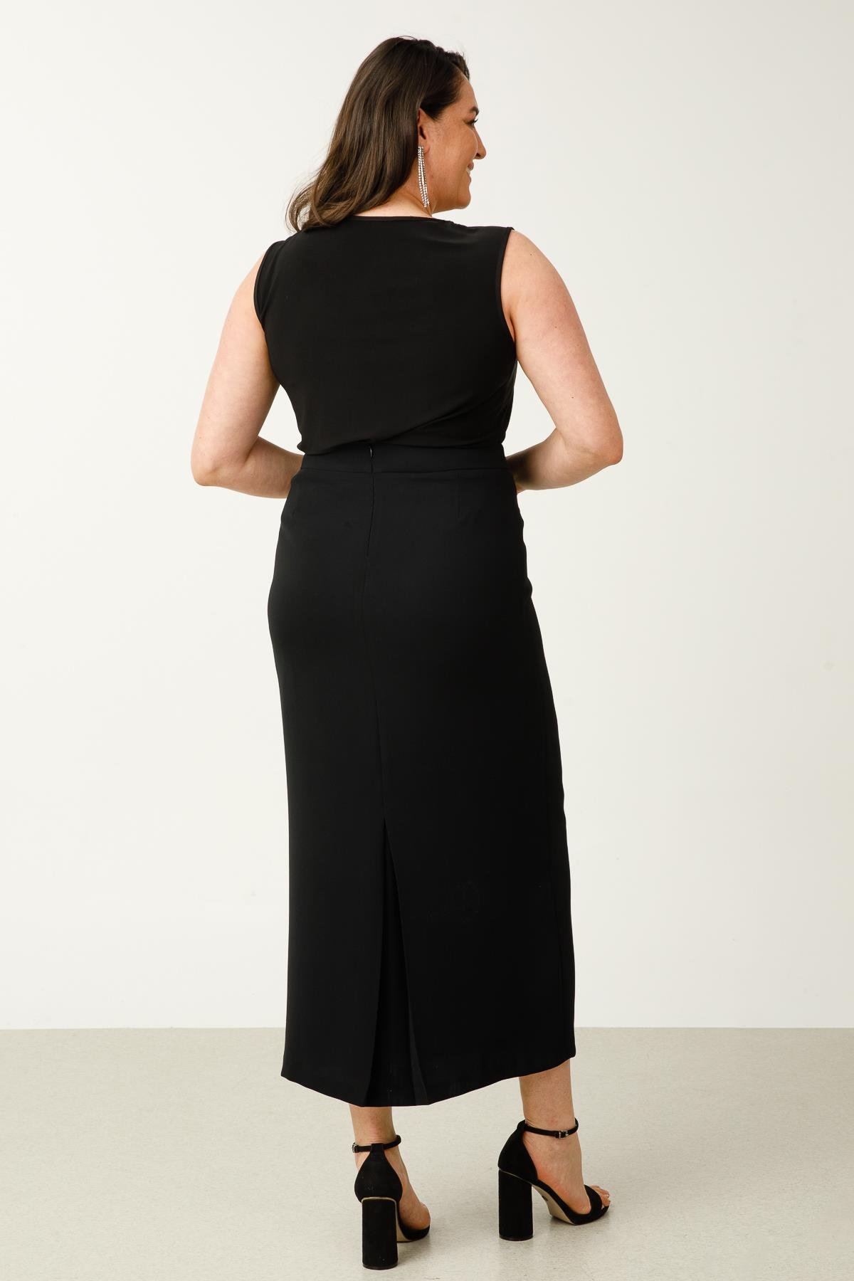 Modailgi  Arkası Pilikaşe Klasik Uzun Etek Siyah