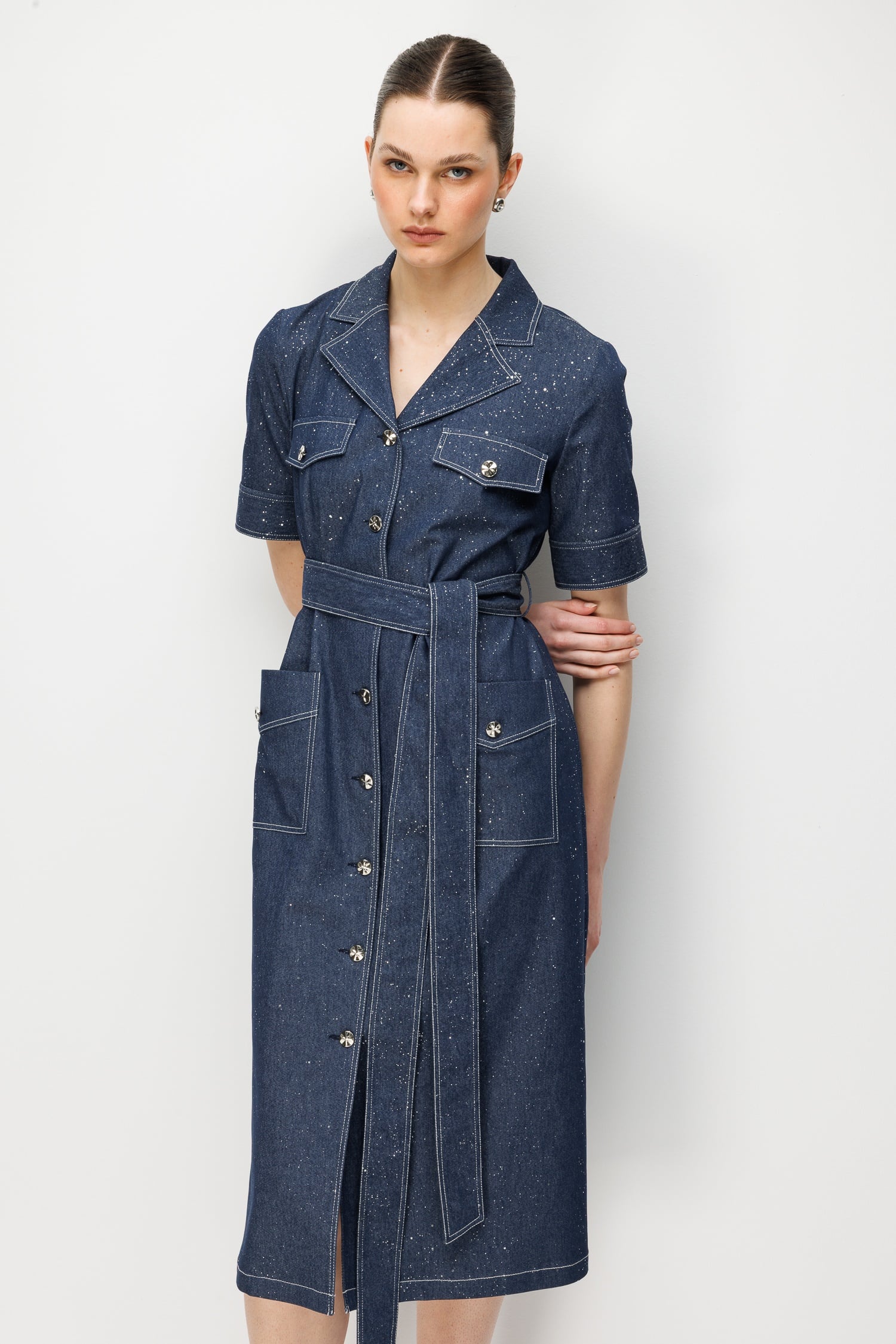 Modailgi  Beli Kemer Kuşaklı Kısa Kol Cep Detaylı Midi Boy Simli Denim Elbise Lacivert