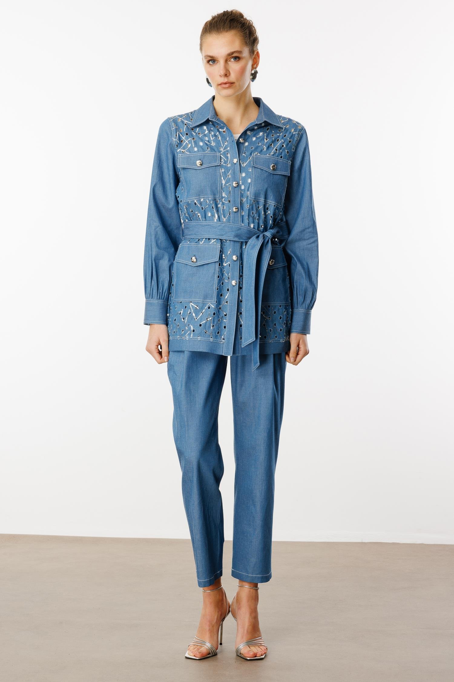 Modailgi  Beli Kuşaklı Düğme Kapamalı Pul İşlemeli Tunik Mavi