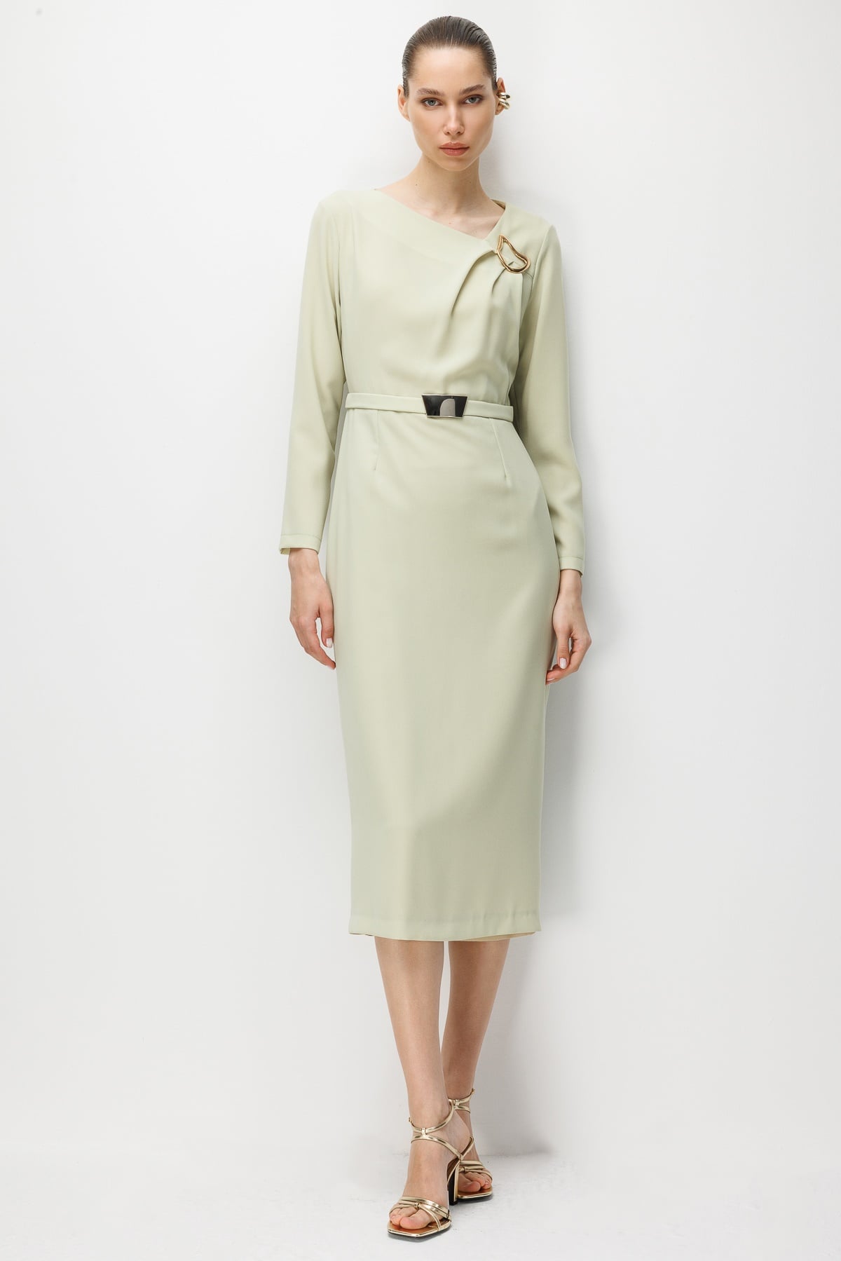 Modailgi  Belinde ve Omuzunda Metal Aksesuar Detaylı Elbise Mint