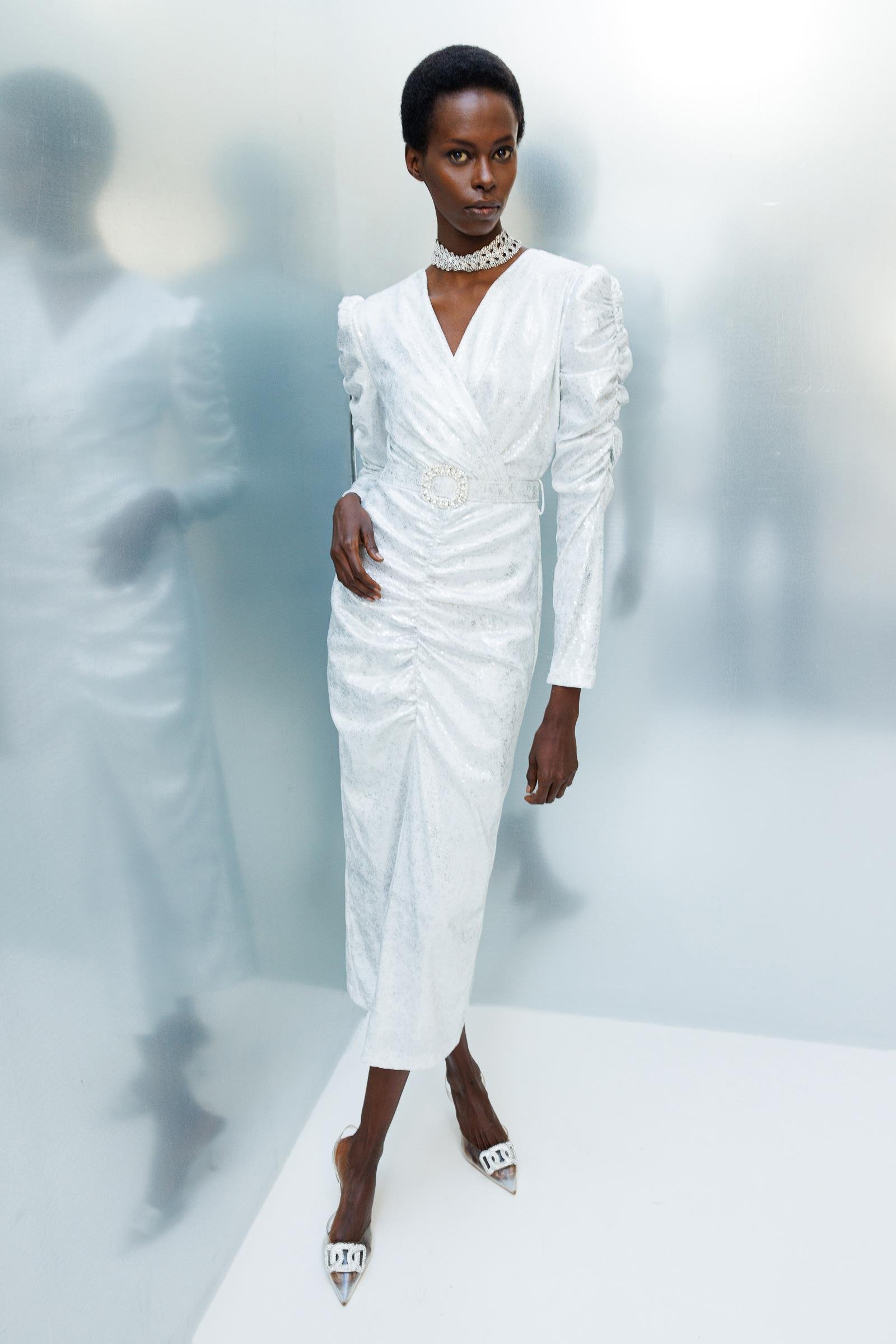 Modailgi  Büzgü Detaylı Kruvaze Payet Elbise Ekru