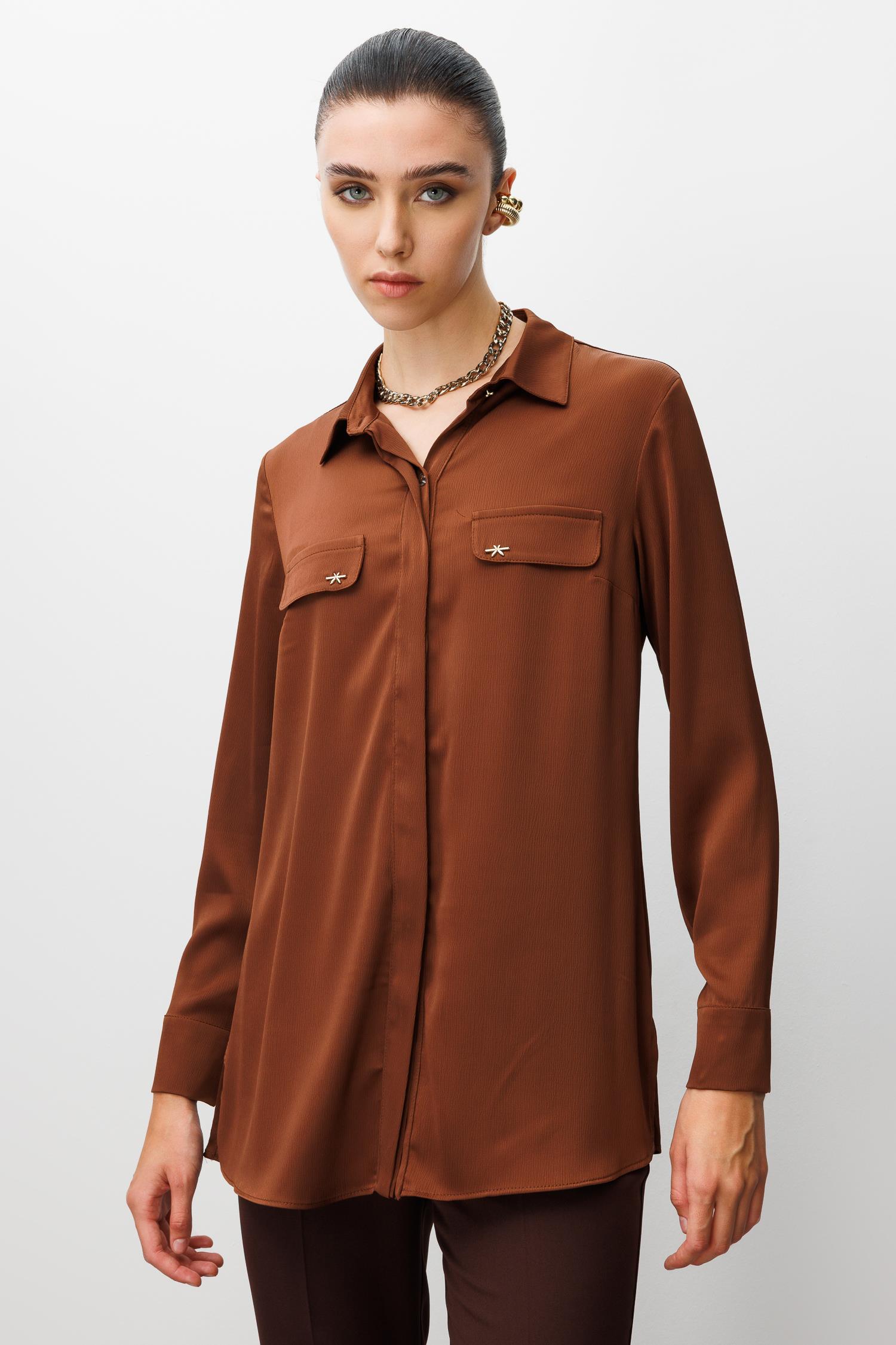 Modailgi  Cep Kapaklı Kolları Apoletli Saten Gömlek Kahve