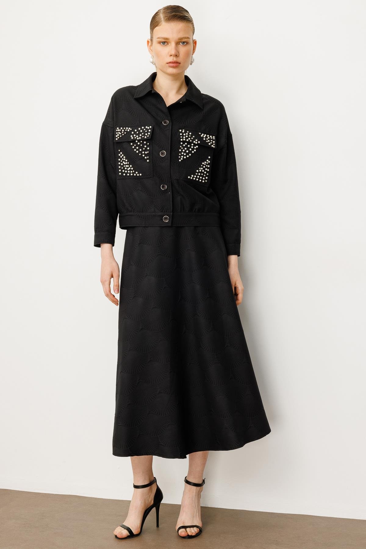 Modailgi  Cepleri İnci Detaylı Oversize Kısa Mont Siyah