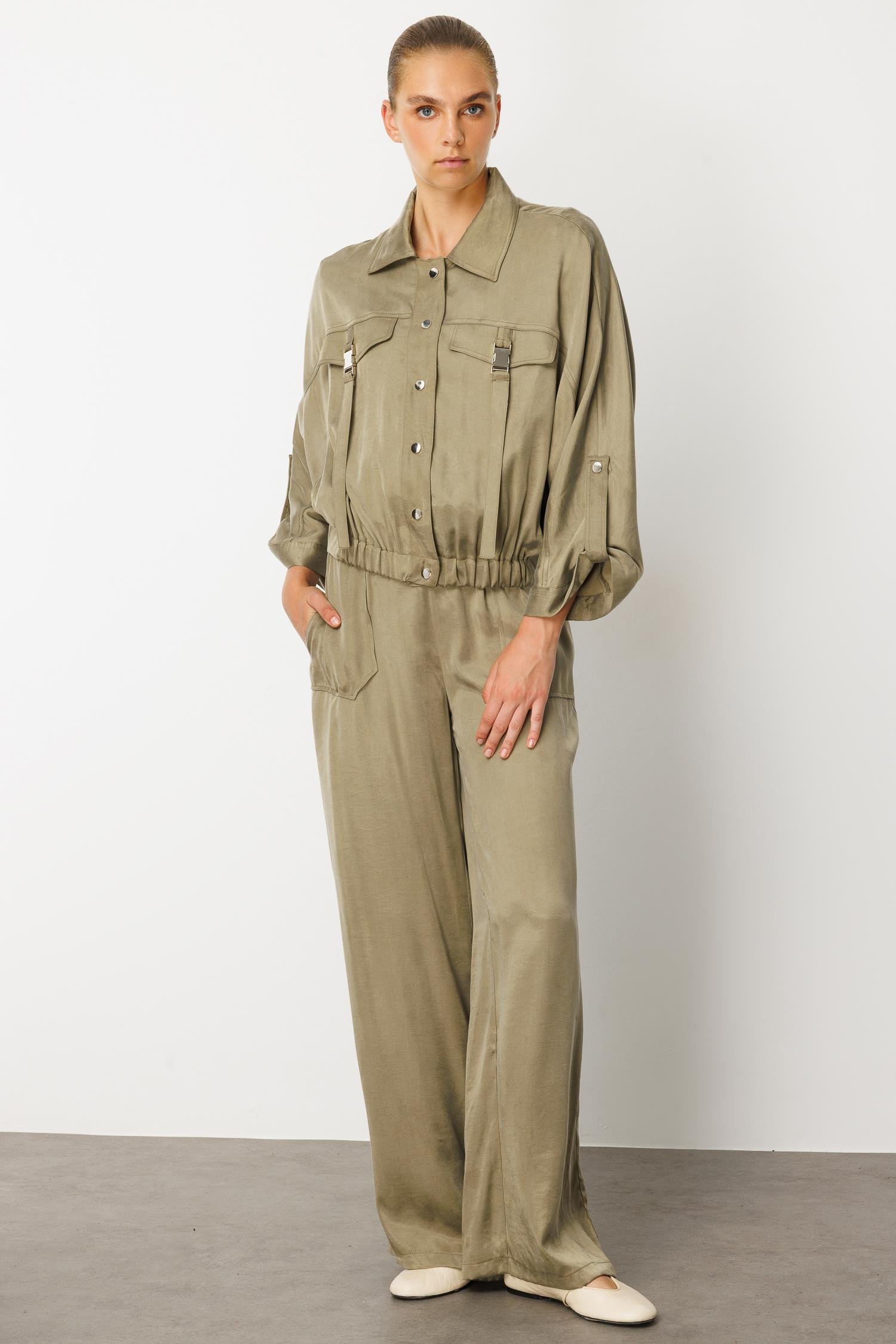 Modailgi  Cepleri Metal Aksesuarlı Beli Lastikli Gömlek - 40039 Haki