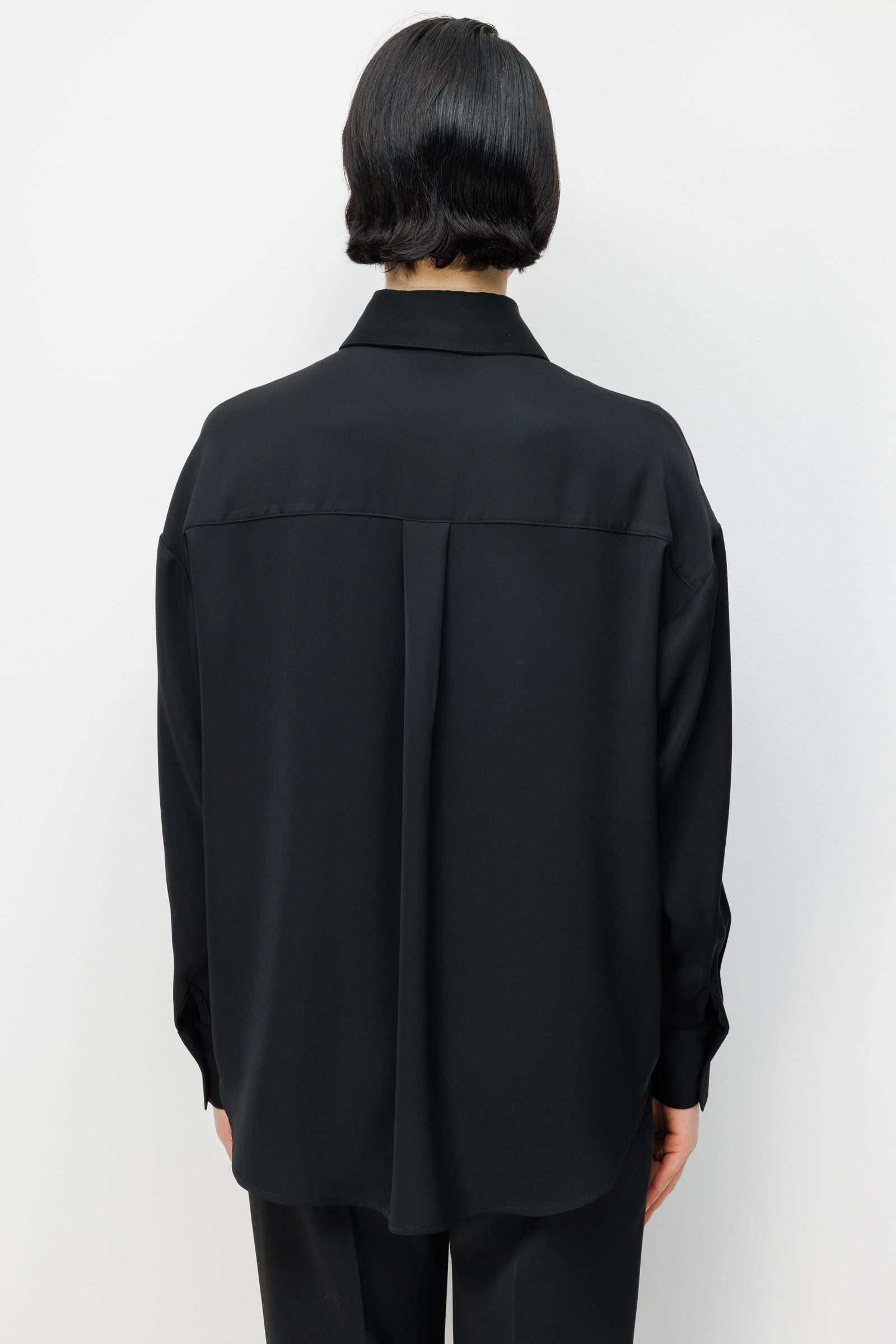 Modailgi  Çiçek Aplikeli Oversize Gömlek Siyah