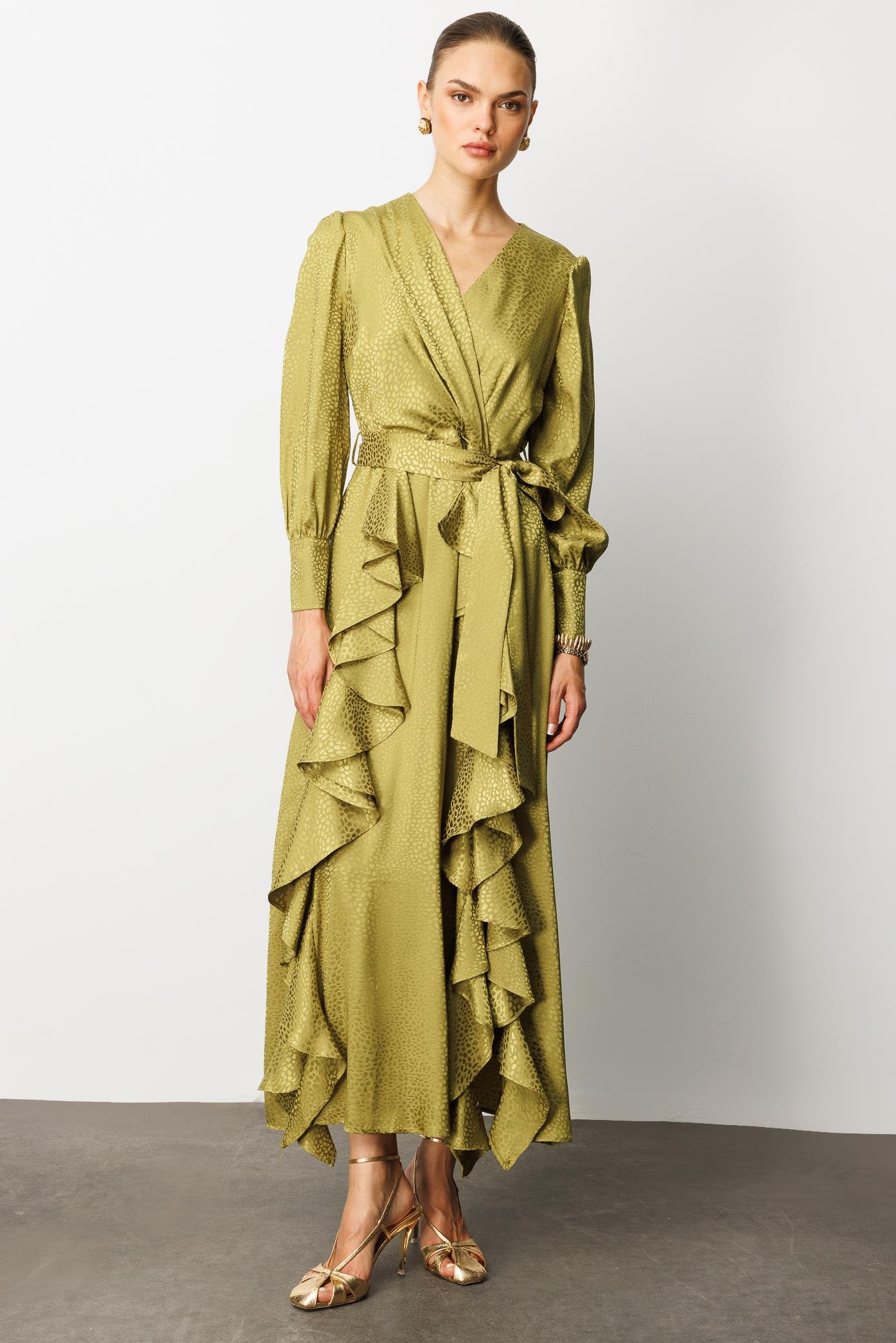 Modailgi  Çift Volanlı Jakar Desenli Kruvaze Elbise OLİVE PUANTİYELİ