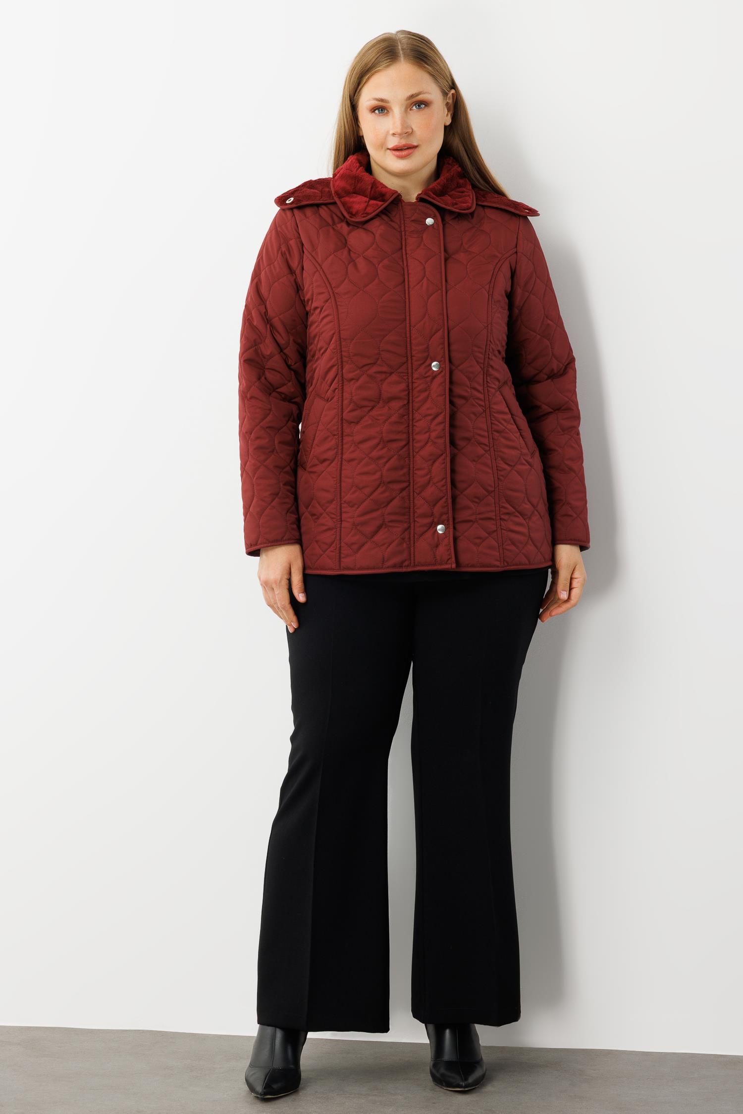 Modailgi  Çıtçıtlı Fermuarlı Soğan Desenli Kapüşonlu Kısa Kapitone Kaban Bordo