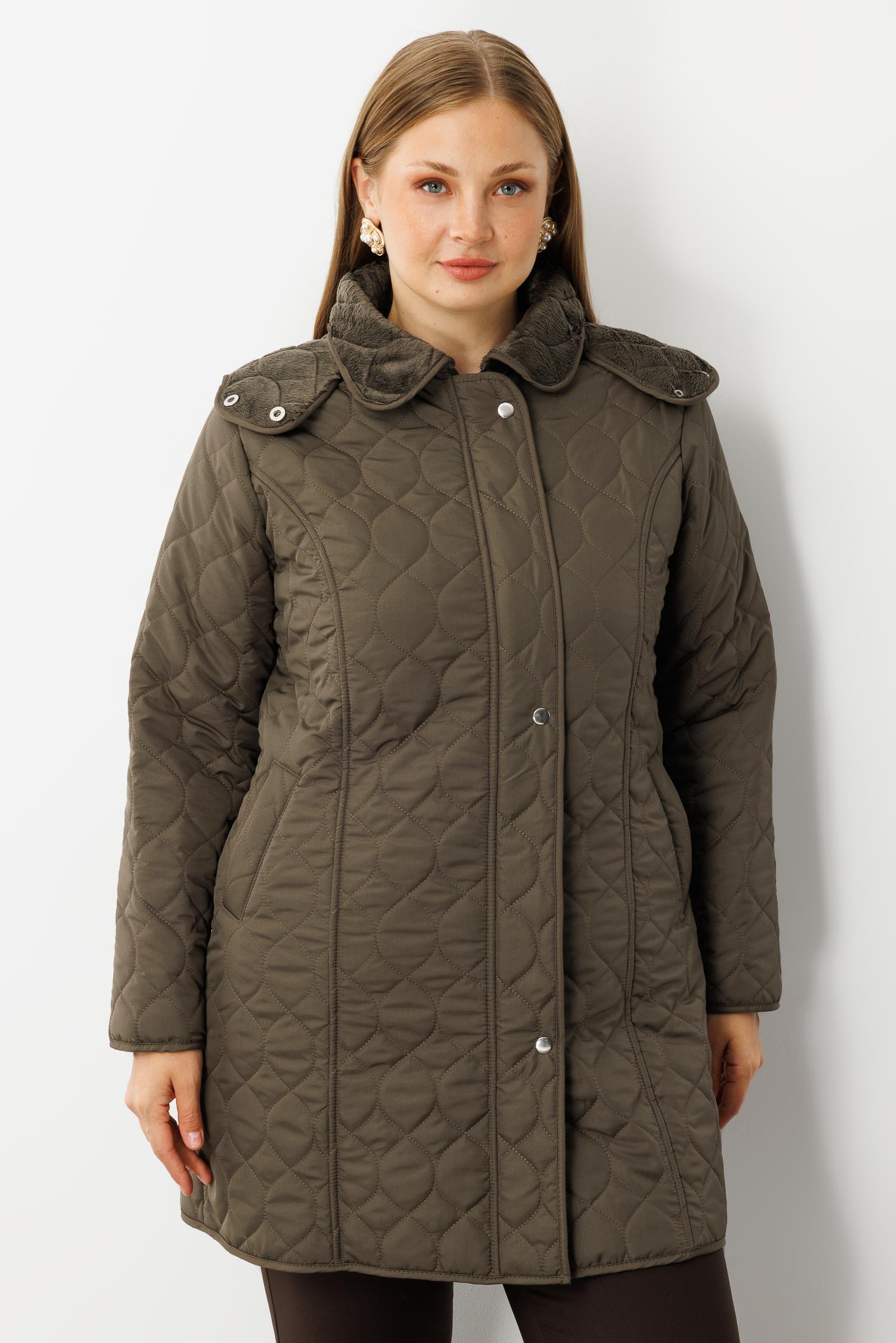 Modailgi  Çıtçıtlı Fermuarlı Soğan Desenli Kapüşonlu Kapitone Kaban Haki