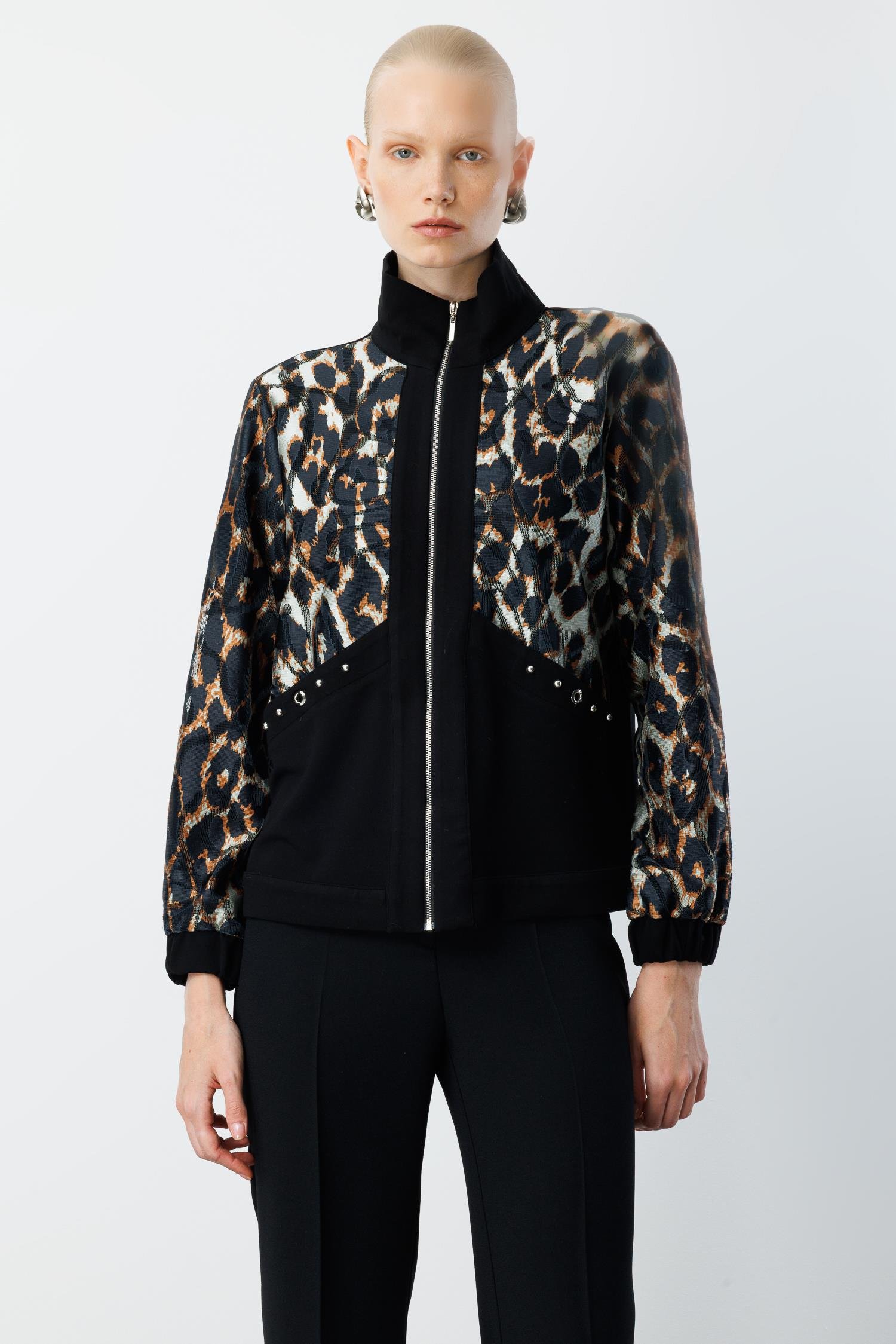 Modailgi  Dik Yakalı Trok Detaylı Fermuarlı Tunik Taba