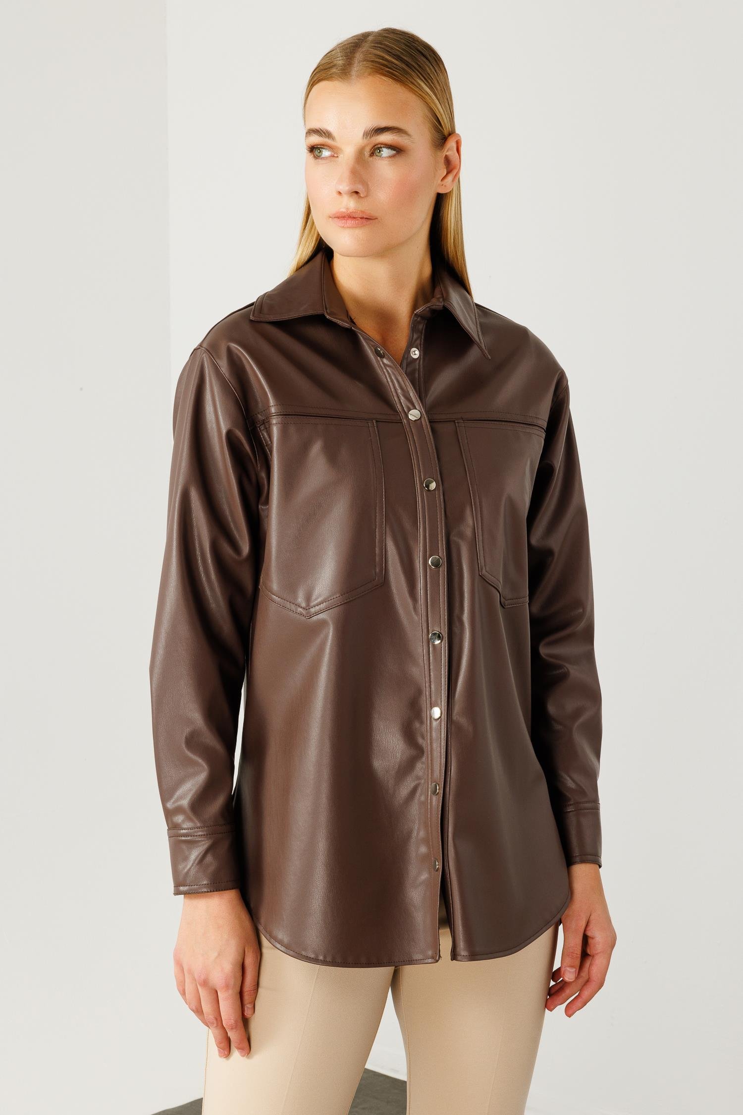 Modailgi  Düşük Omuzlu Deri Gömlek Kahve