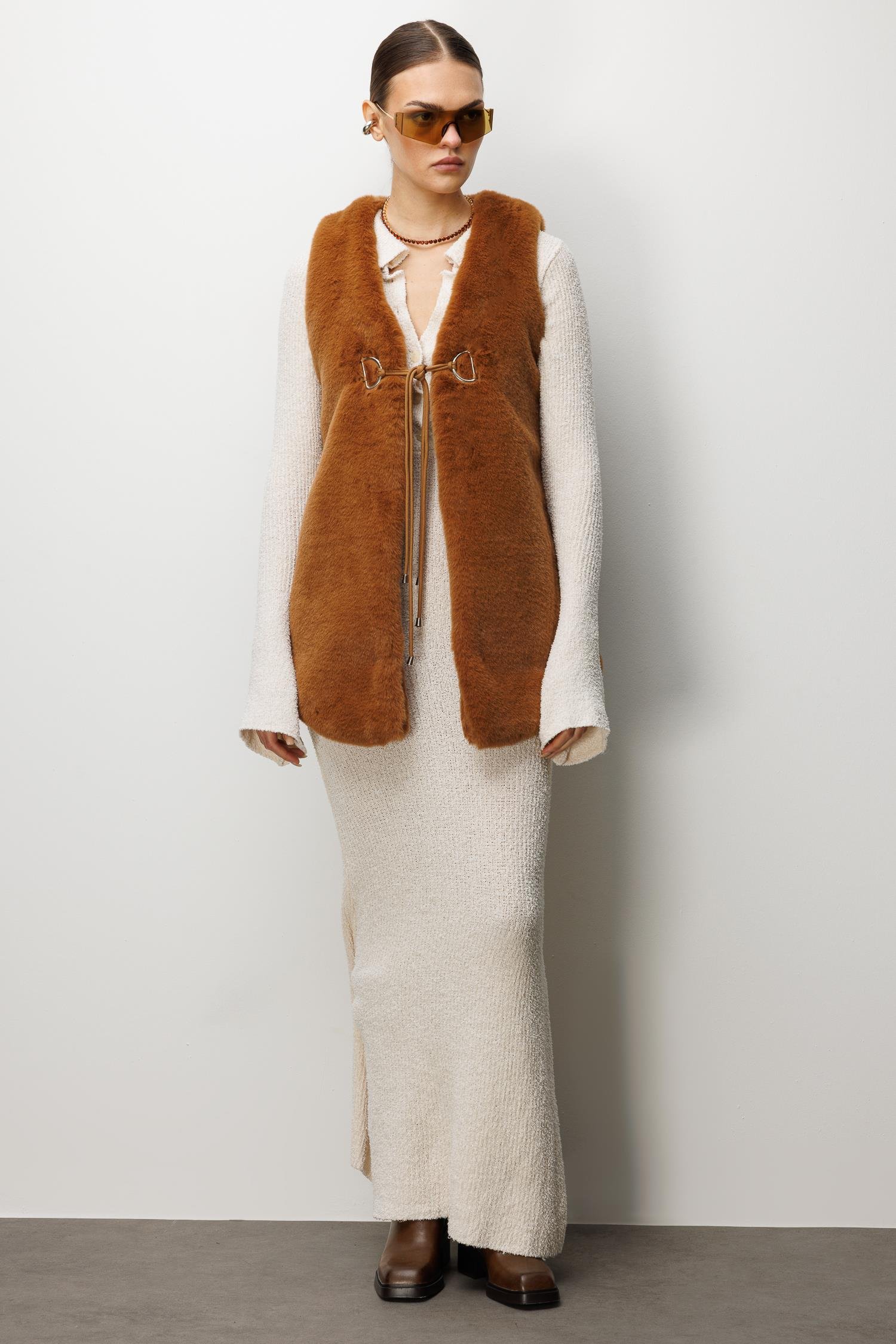 Modailgi  Düz Uzun Peluş Yelek Taba