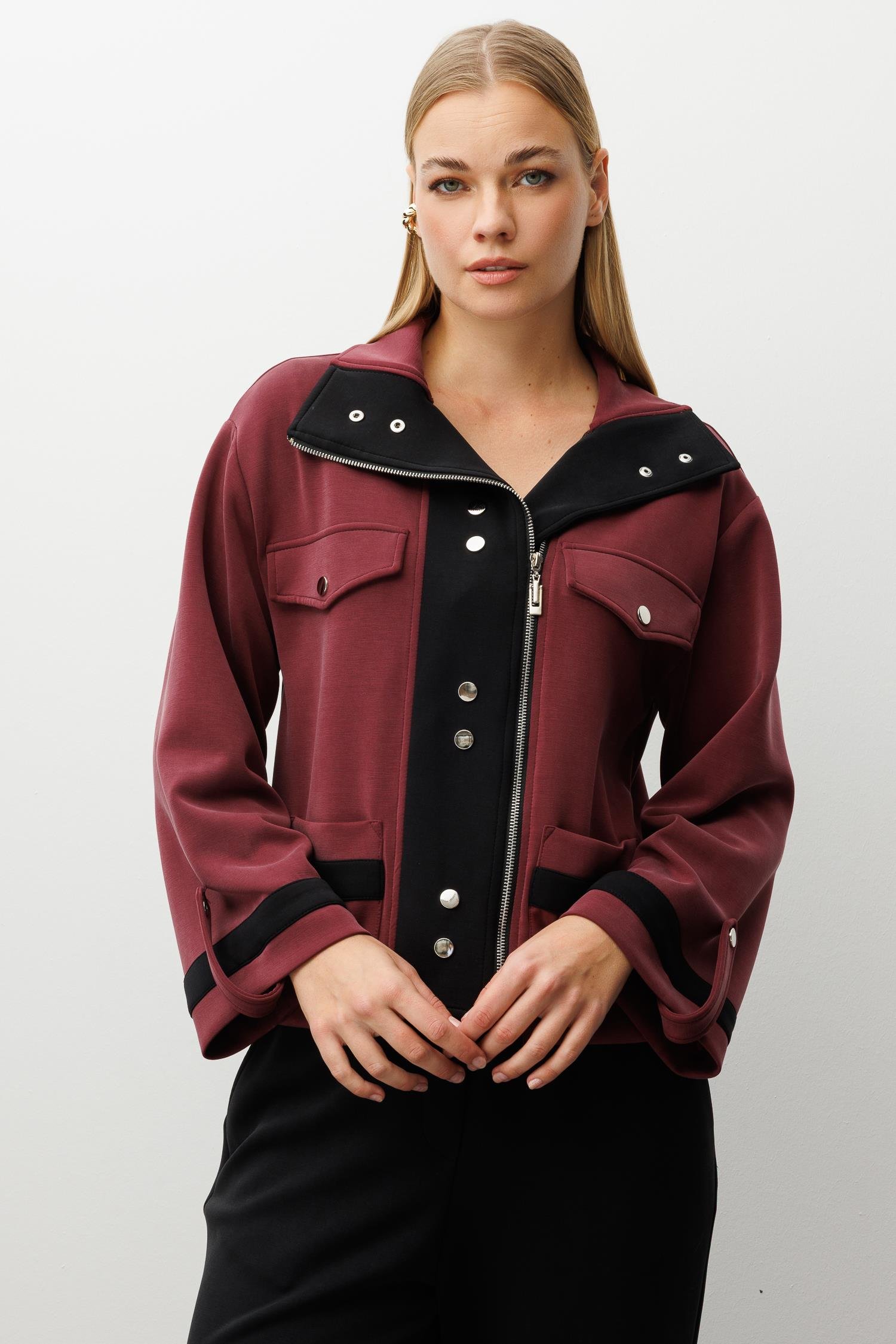 Modailgi  Fermuar Kapamalı Düşük Kol Cep Ve Apolet Detaylı Kısa Devrik Yaka Gömlek - 40064 Bordo