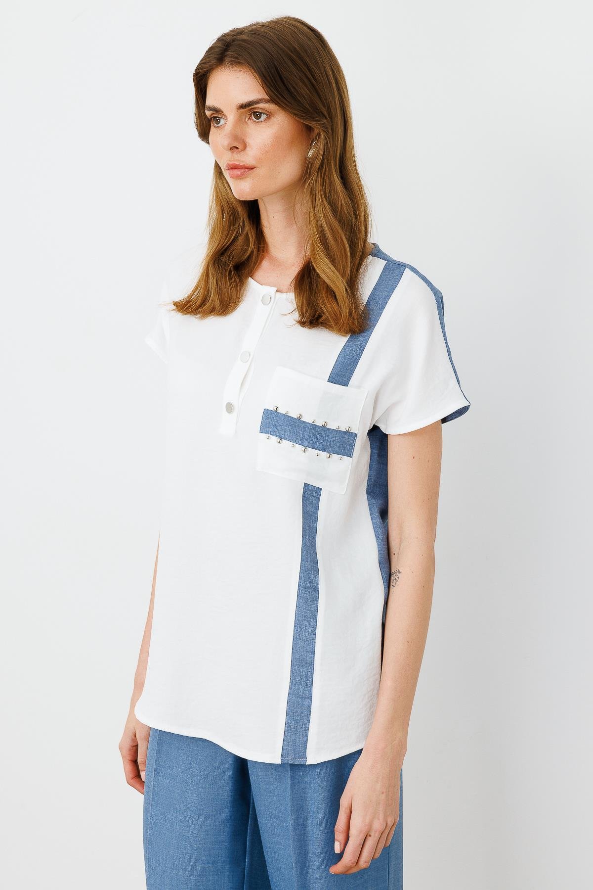 Modailgi  İşleme Detaylı Sıfır Yaka Bluz Ekru/İndigo