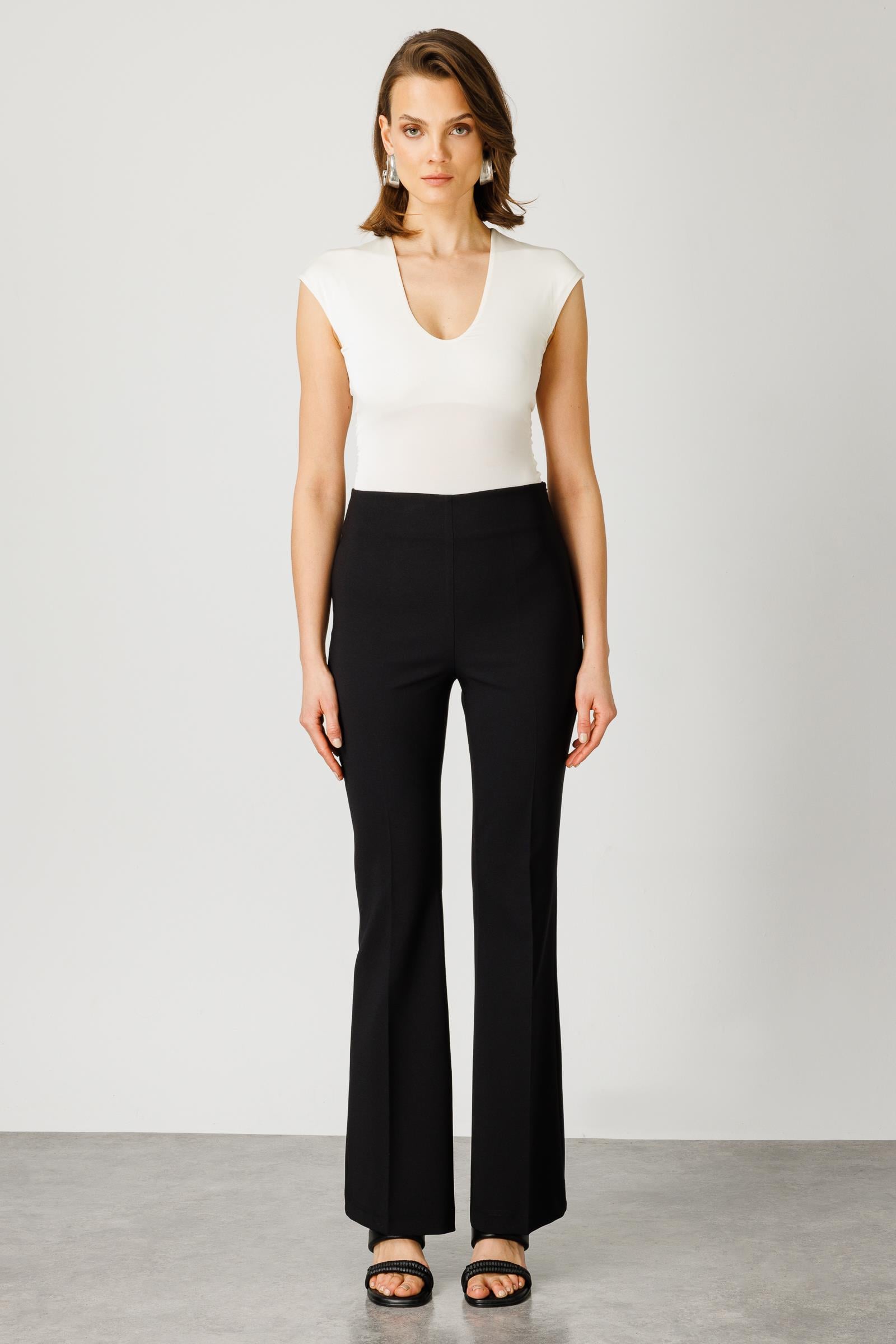 Modailgi  İspanyol Paça Yüksek Bel Pantolon Siyah