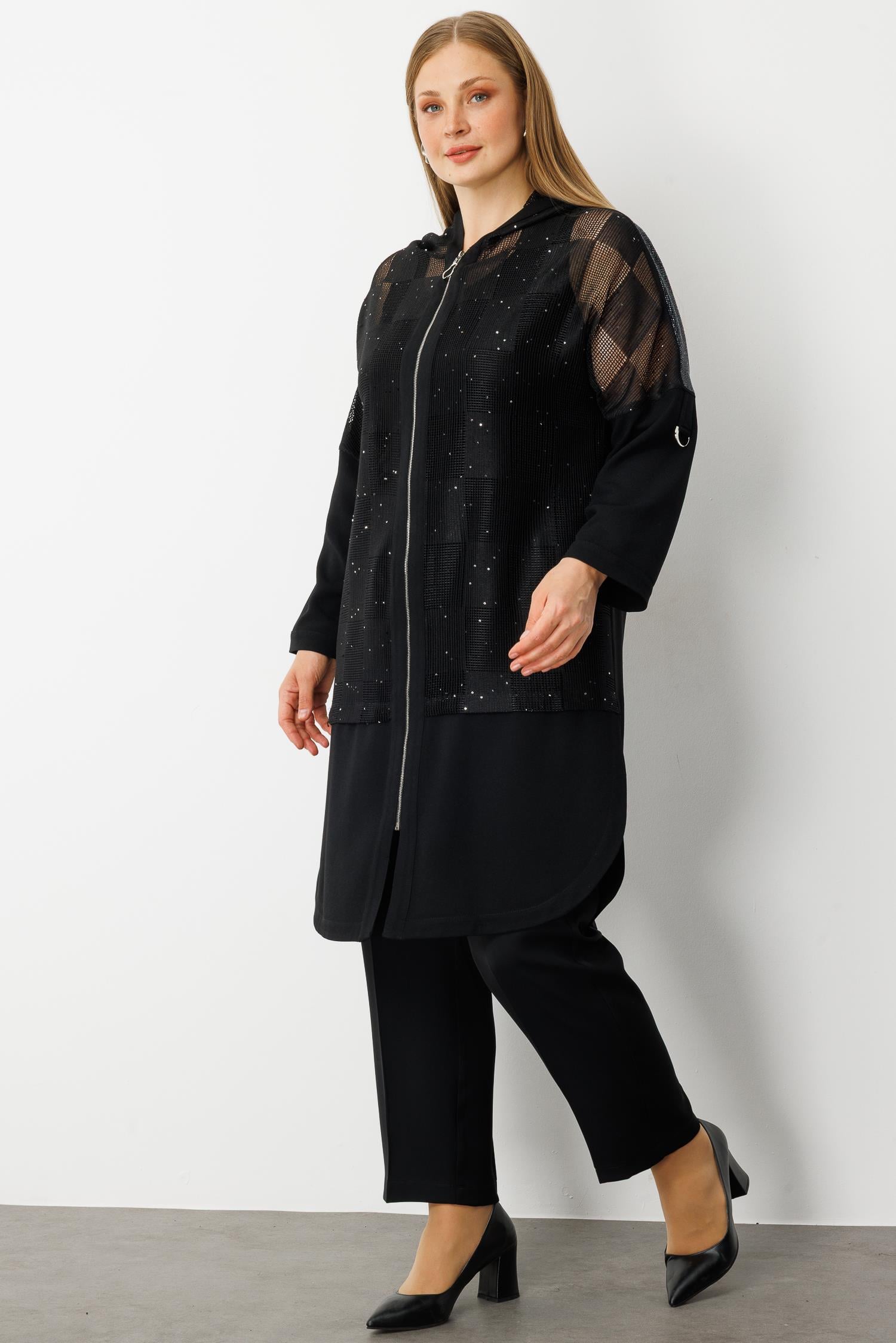 Modailgi  Kapişonlu Pullu File Detaylı Kolu Apoletli Kap Siyah