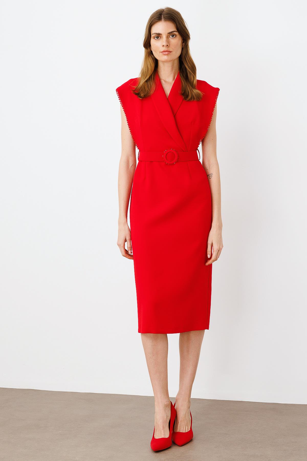Modailgi  Kol Ağzı Boncuk Aksesuar Detaylı Elbise Kırmızı