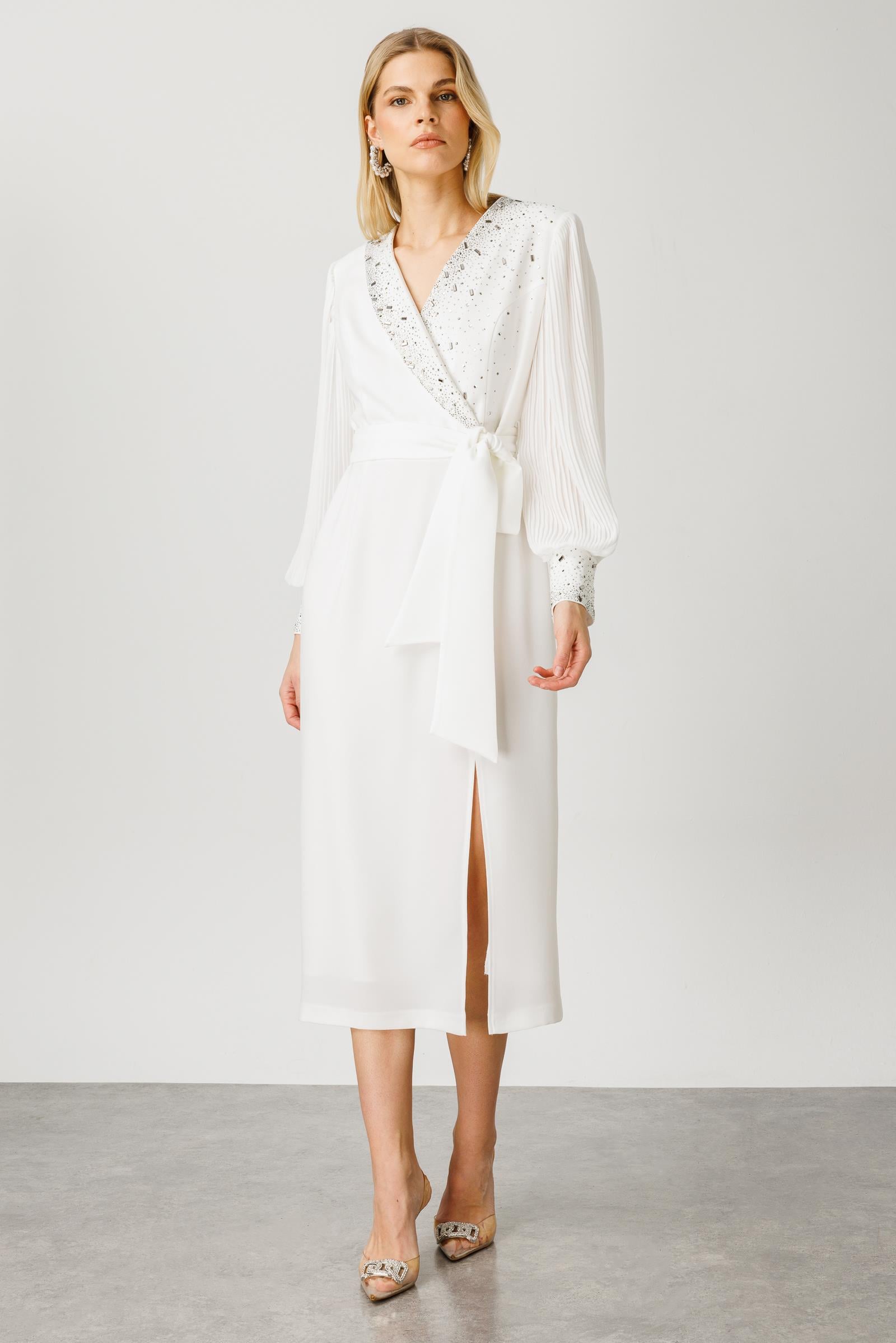 Modailgi  Kolları Piliseli Taş Detaylı Elbise Ekru