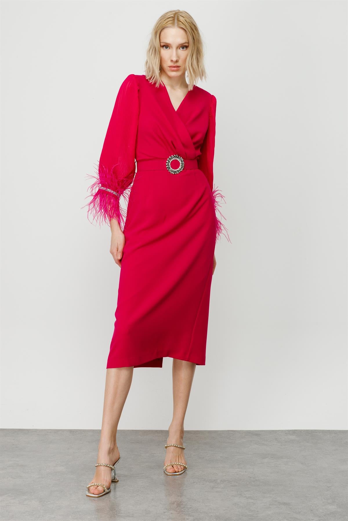 Modailgi  Kolları Pliseli Manşeti Otrişli Uzun Elbise Fuşya