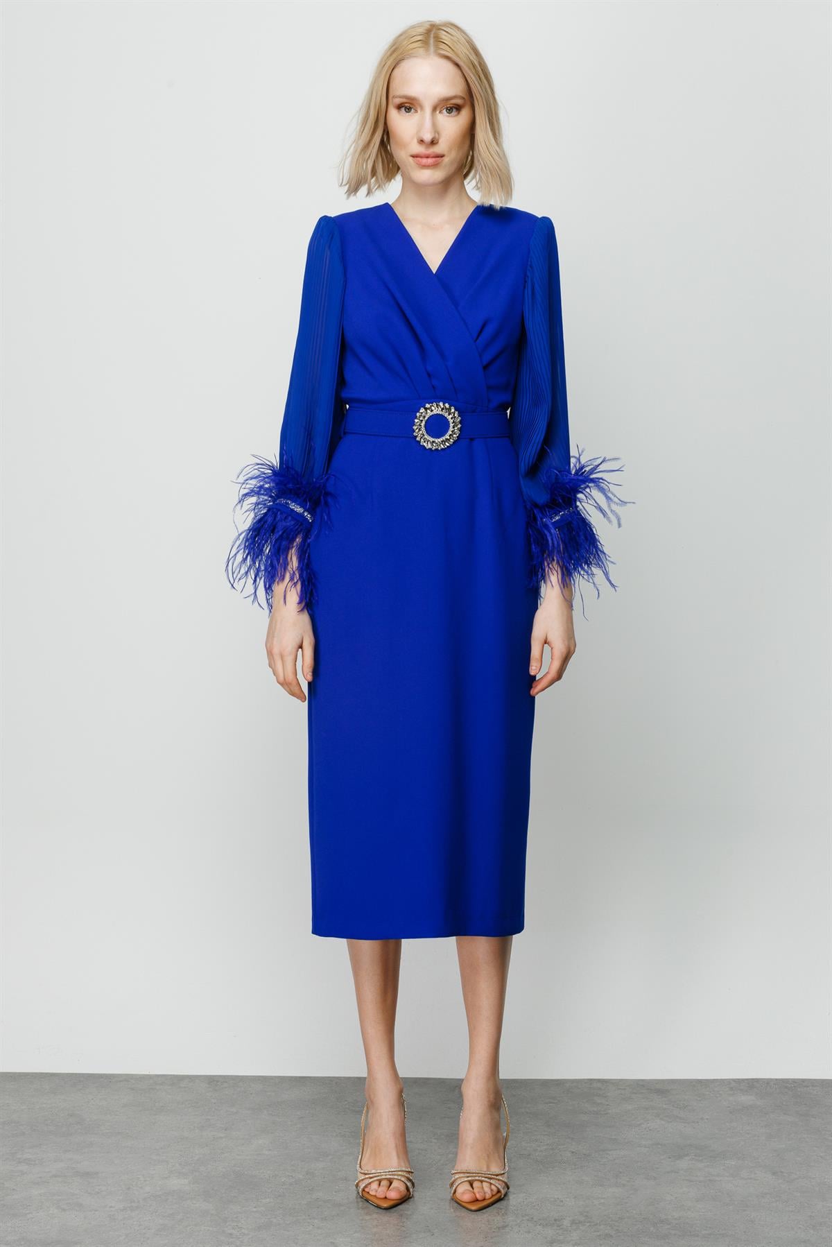 Modailgi  Kolları Pliseli Manşeti Otrişli Uzun Elbise Saks