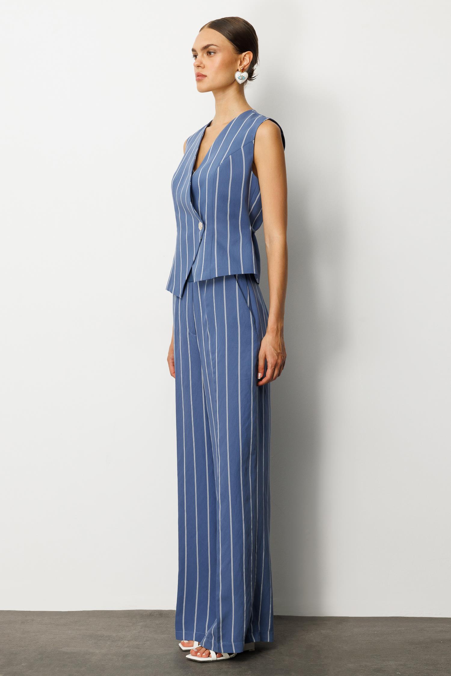 Modailgi  Kruvaze Kapamalı Bağlama Detaylı Asimetrik Kesim Yelek İndigo