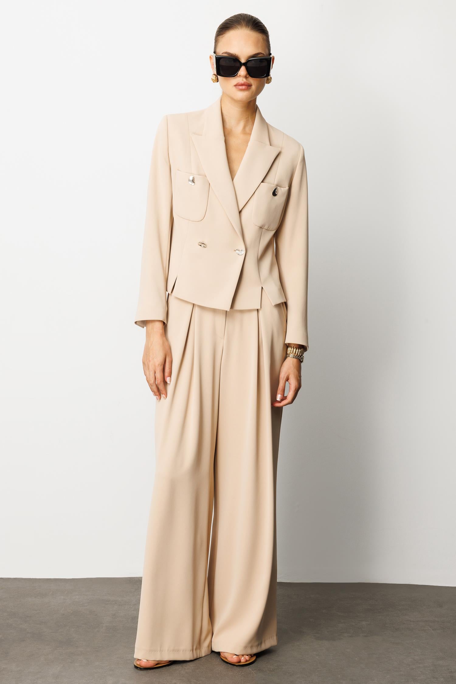 Modailgi  Kruvaze Kapamalı Torba Cepli Yırtmaçlı Kısa Ceket Taş