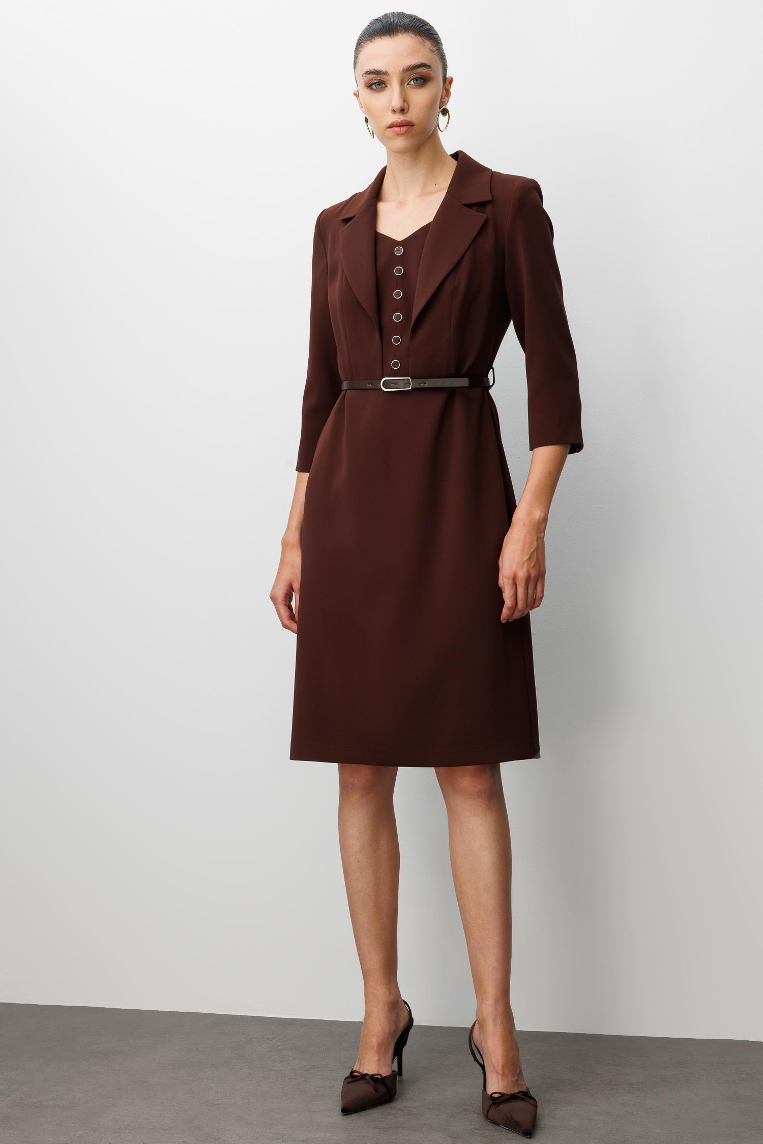 Modailgi  Mono Yaka Beli Kesik Ve Kemer Aksesuarlı Truvakar Kol Elbise Kahve