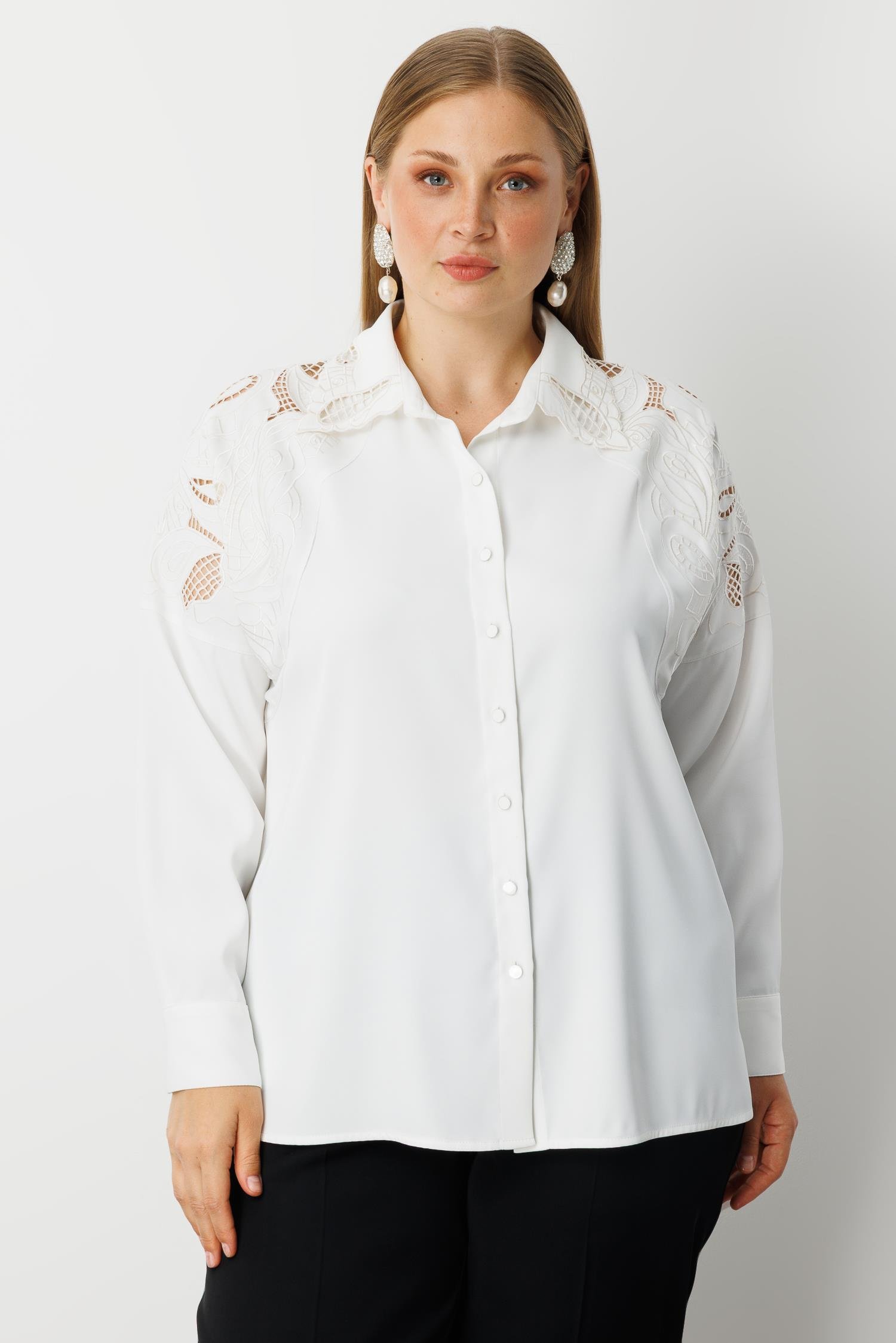 Modailgi  Nakış Detaylı Oversize Gömlek Ekru