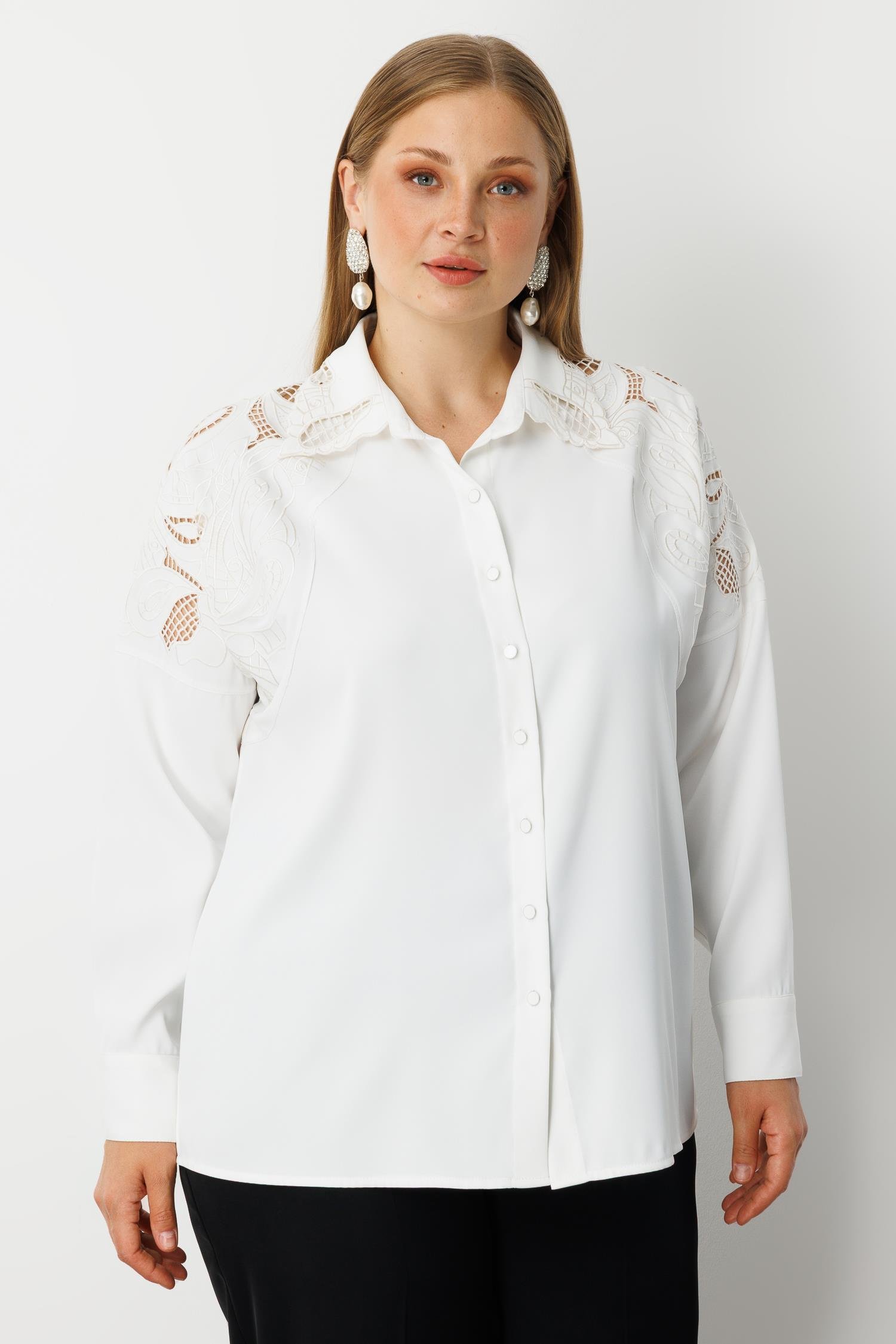 Modailgi  Nakış Detaylı Oversize Gömlek Ekru